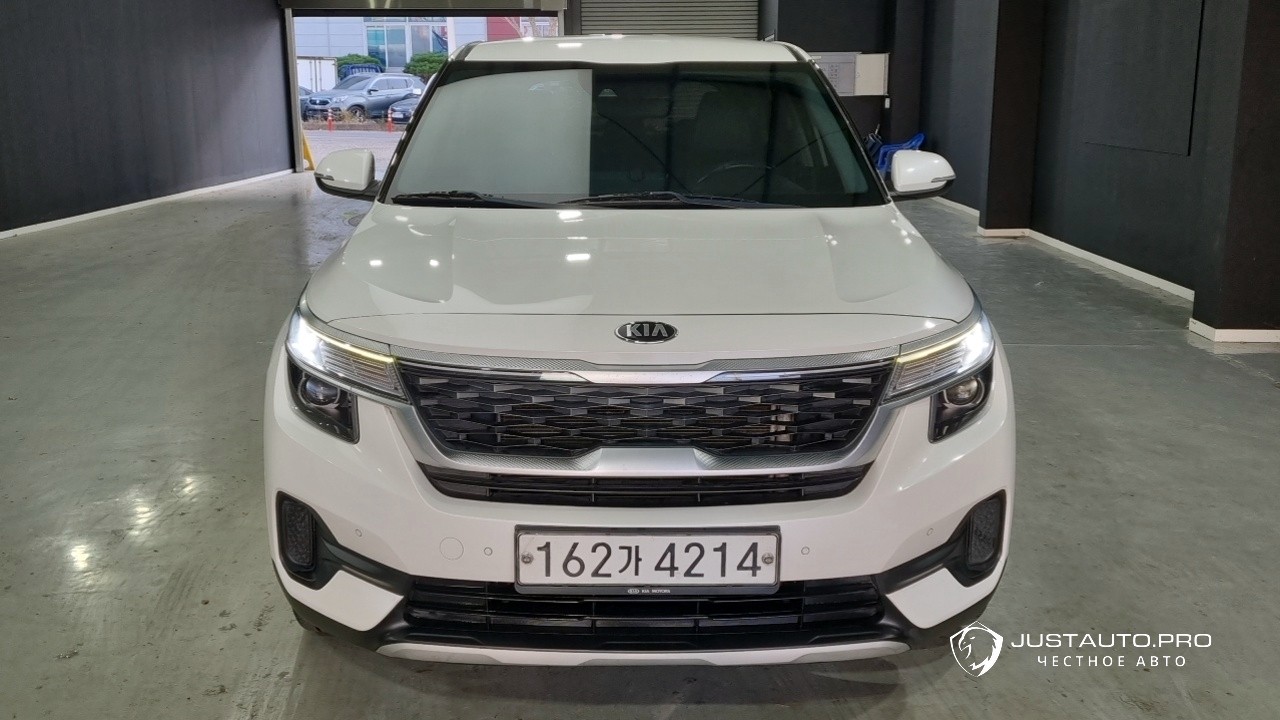 Автомобиль Kia Seltos