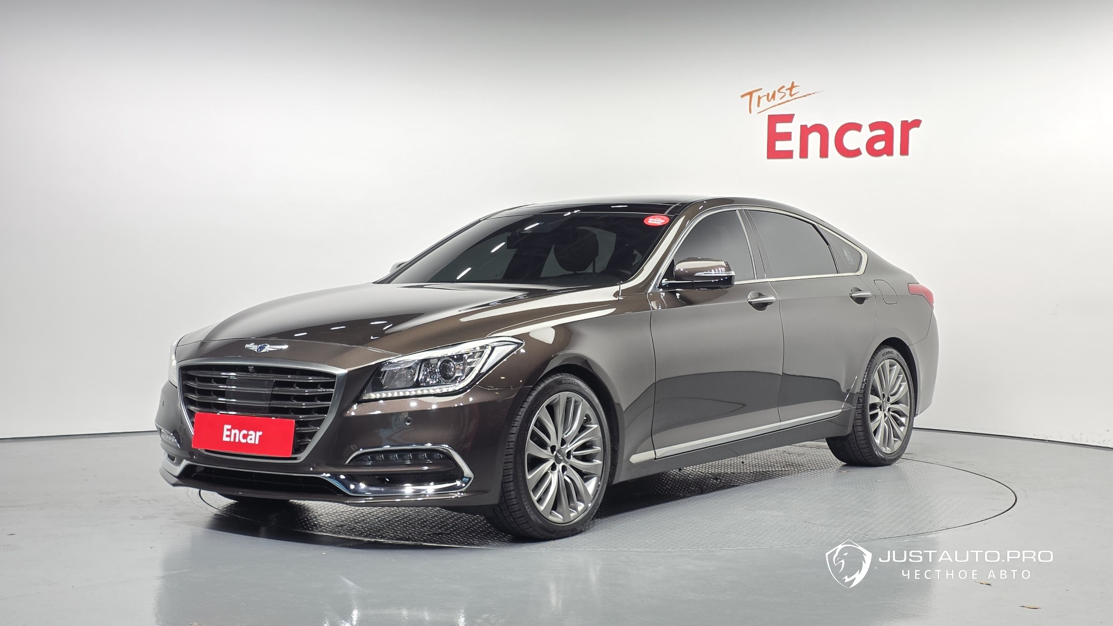 Автомобиль Genesis G80