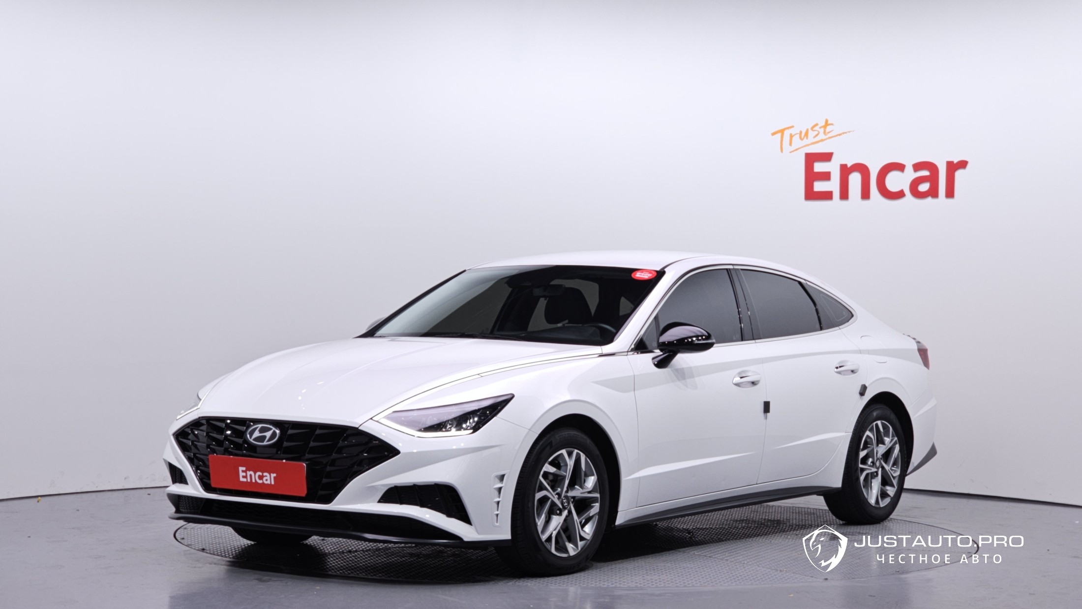 Автомобиль Hyundai Sonata