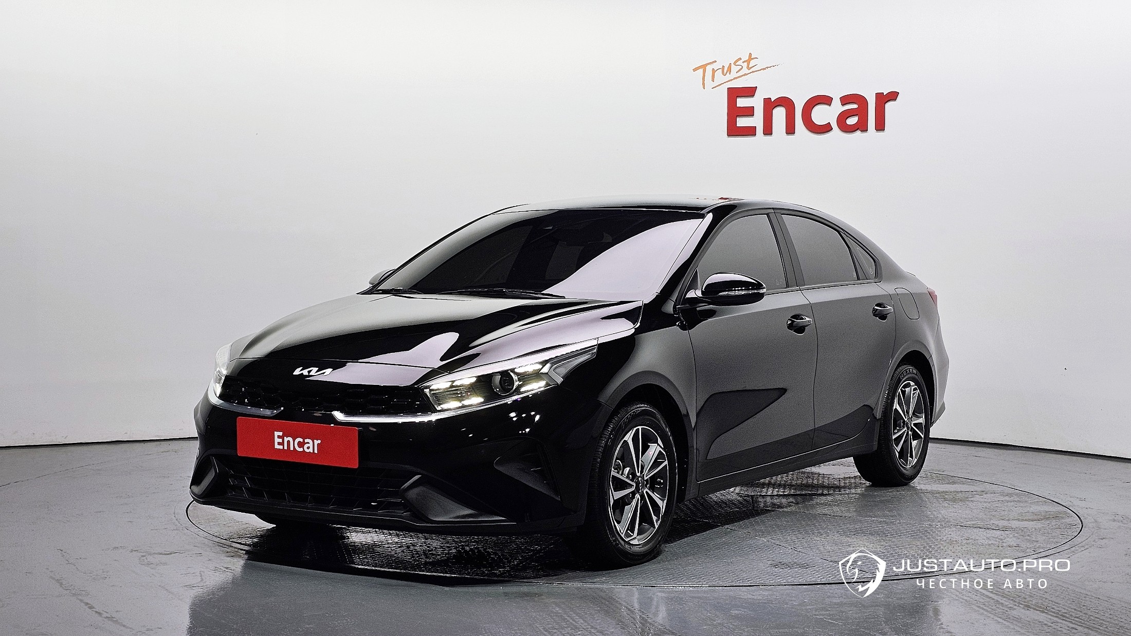 Автомобиль Kia K3