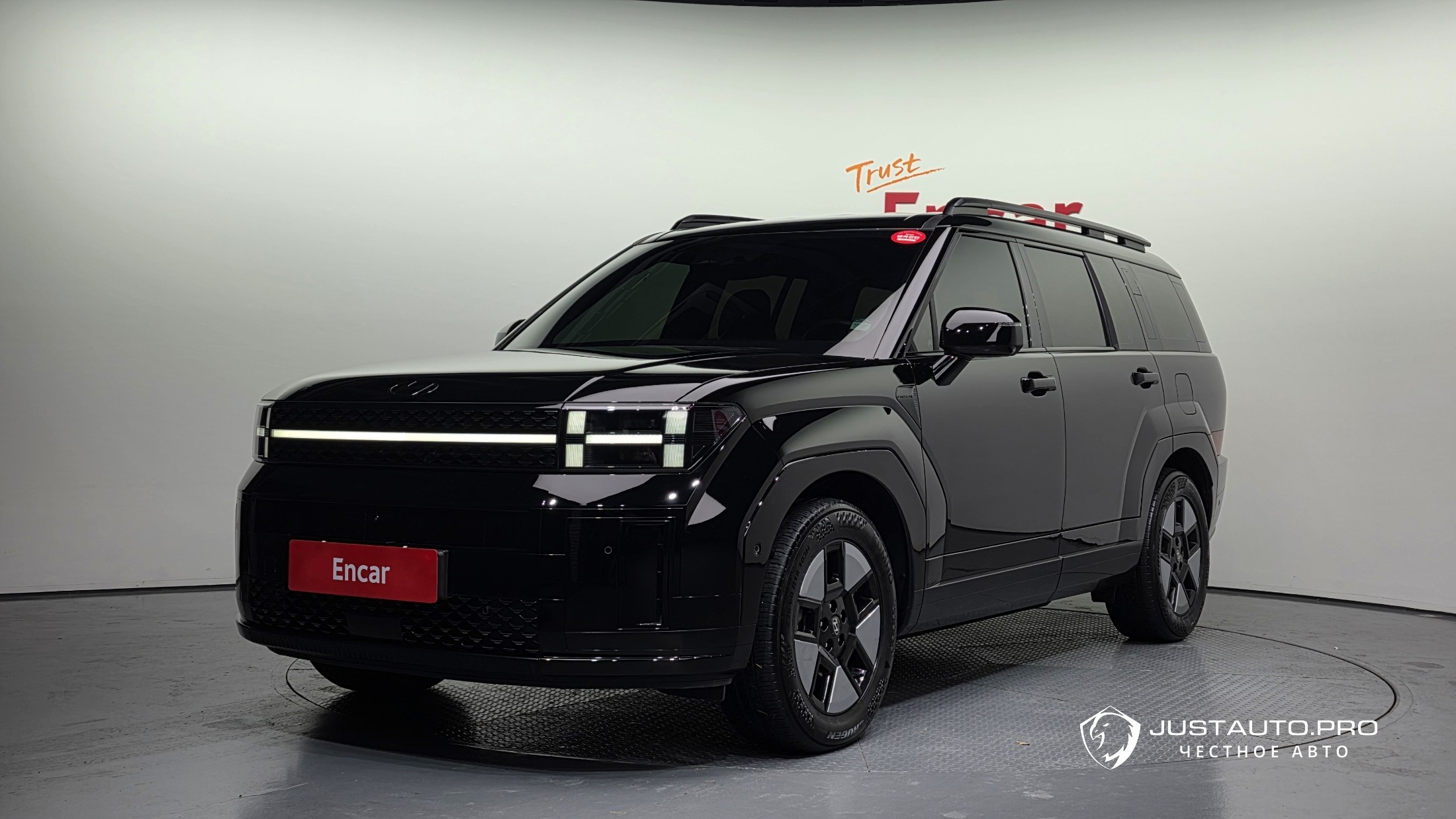 Автомобиль Hyundai Santafe