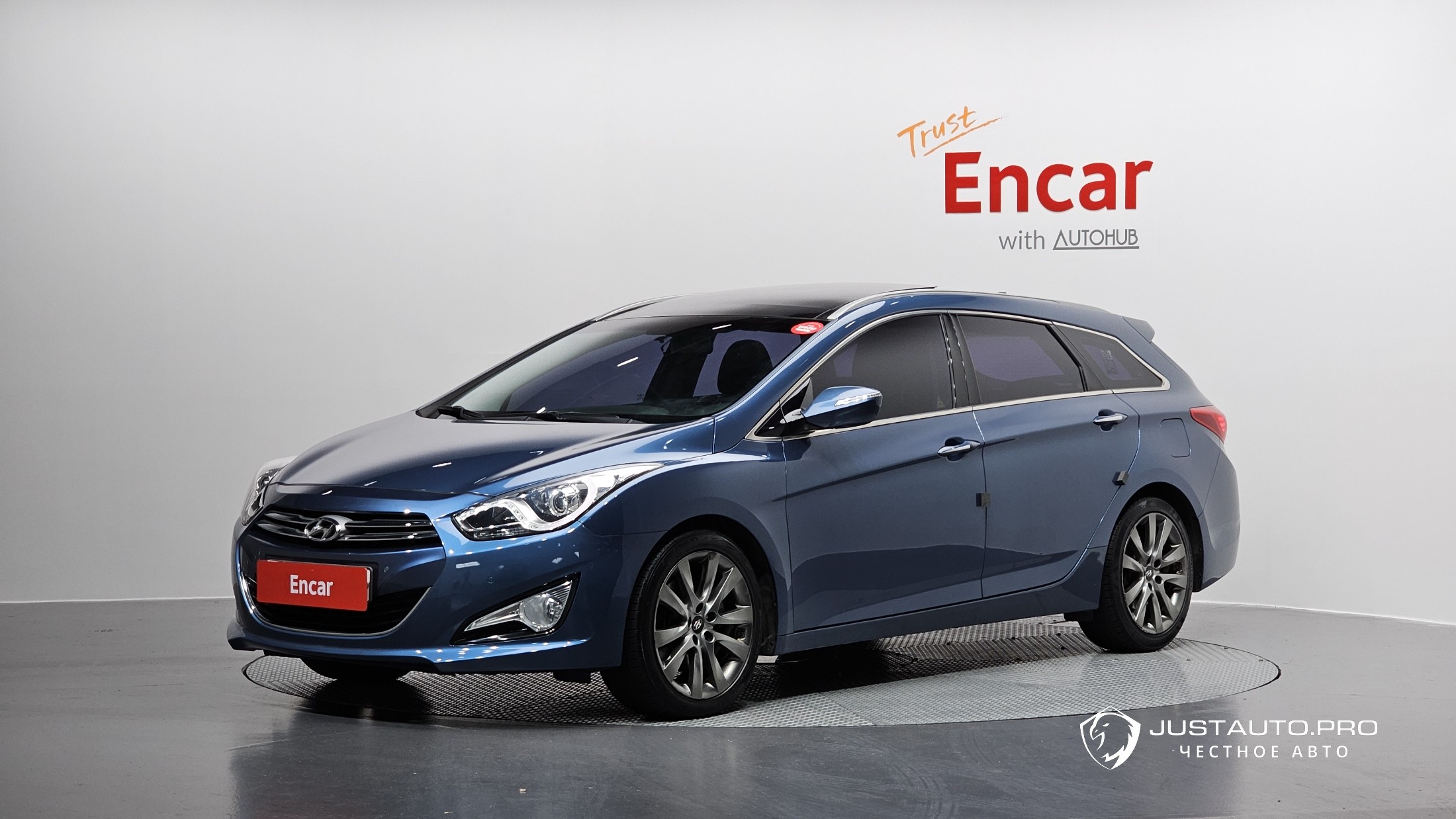 Автомобиль Hyundai i40