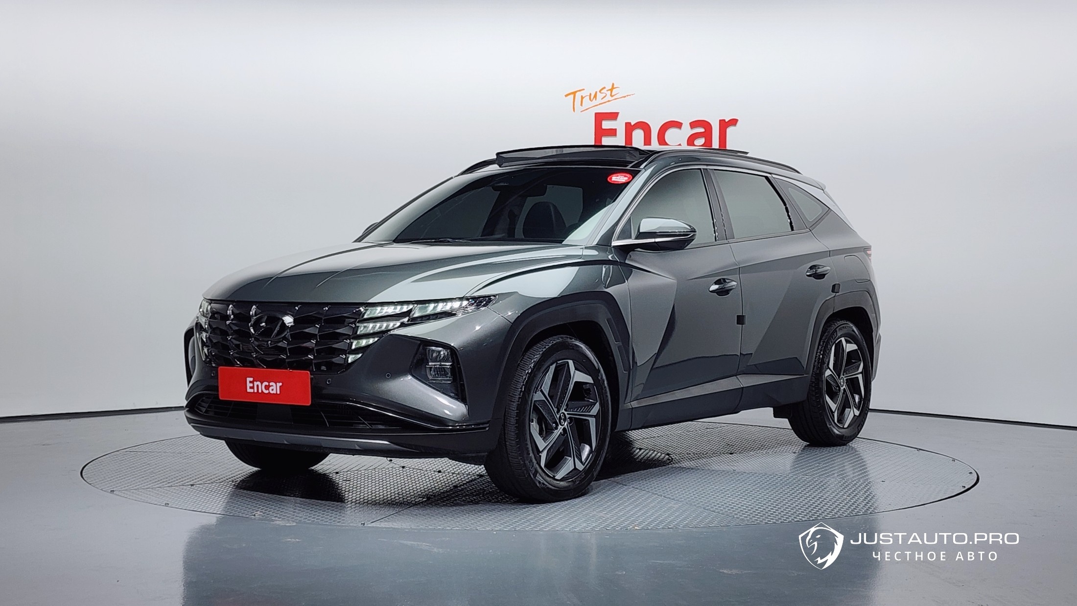 Автомобиль Hyundai Tucson