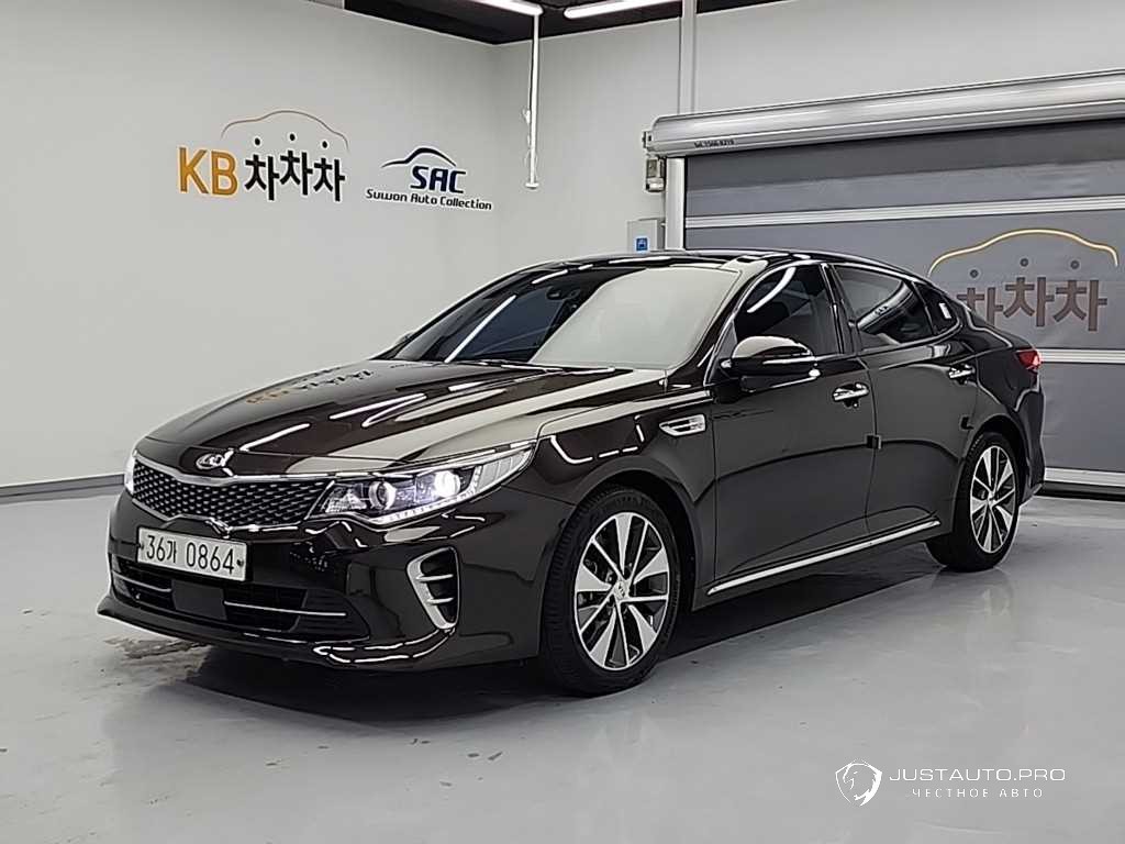 Автомобиль Kia K5