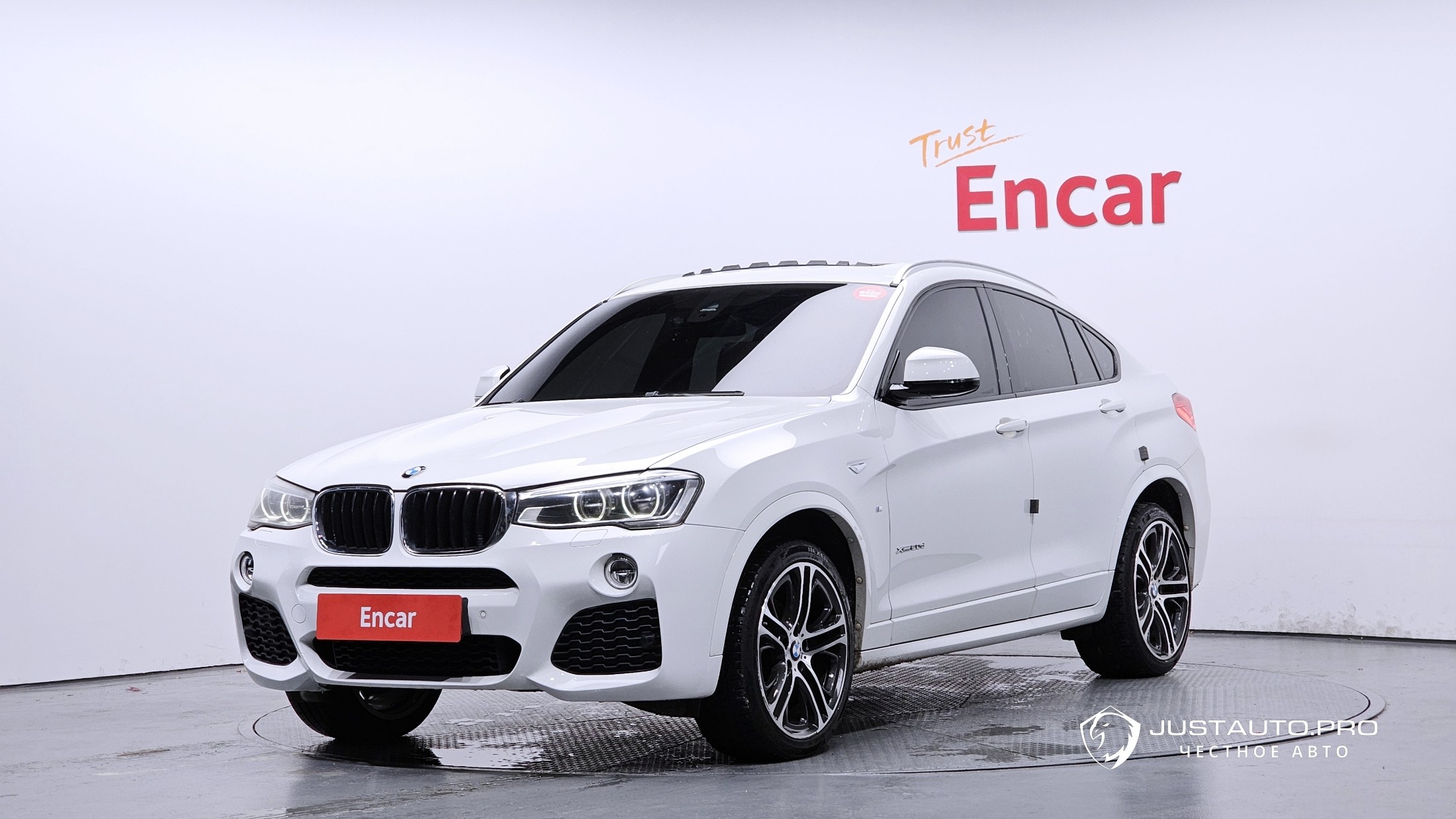 Автомобиль BMW X4