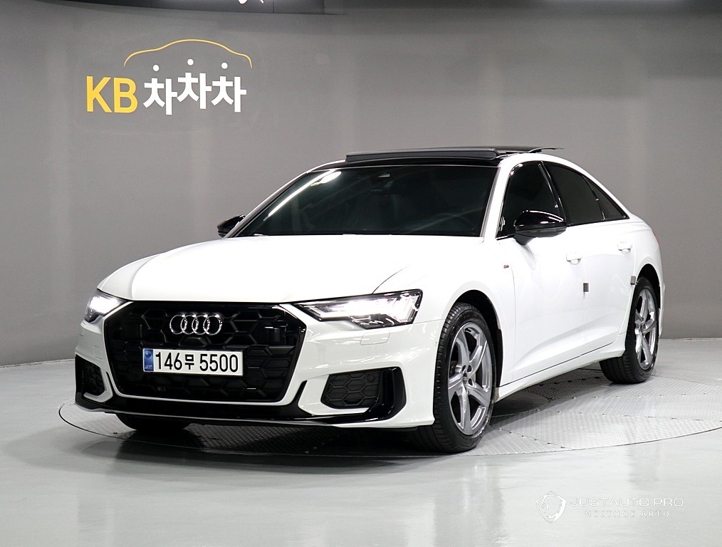 Автомобиль Audi A6