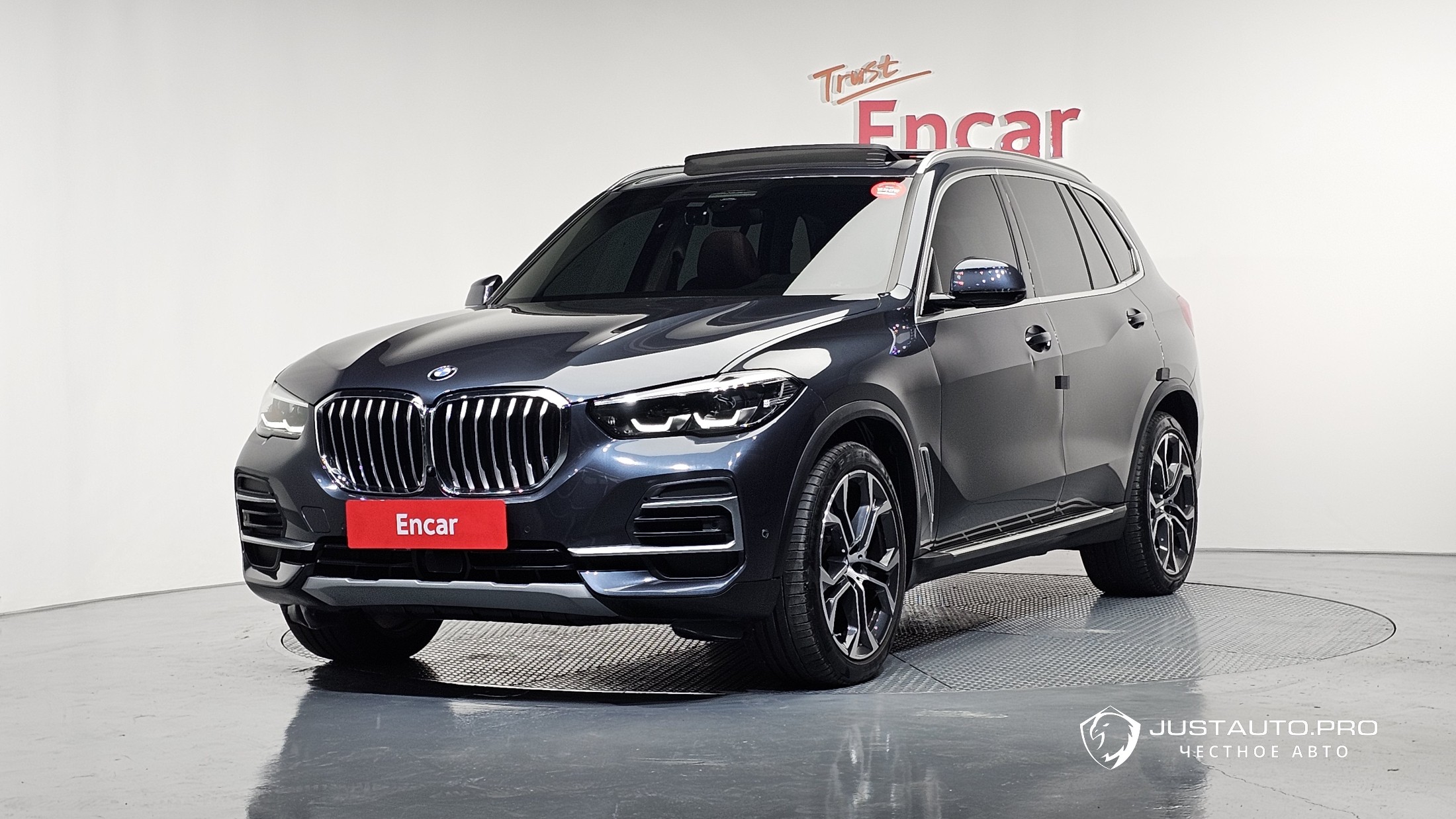 Автомобиль BMW X5