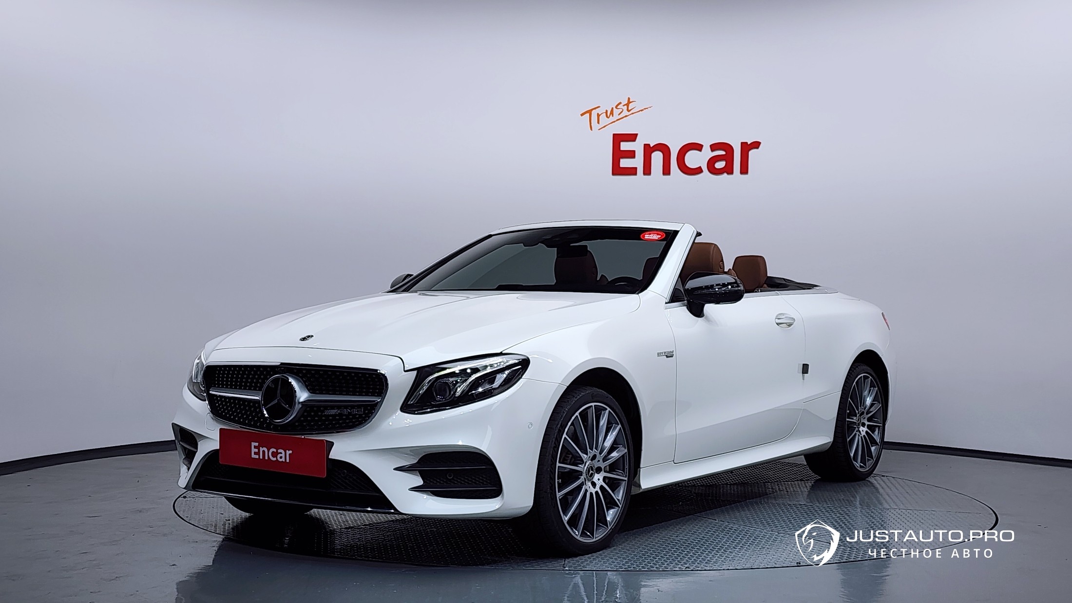 Автомобиль Mercedes-Benz E-Class