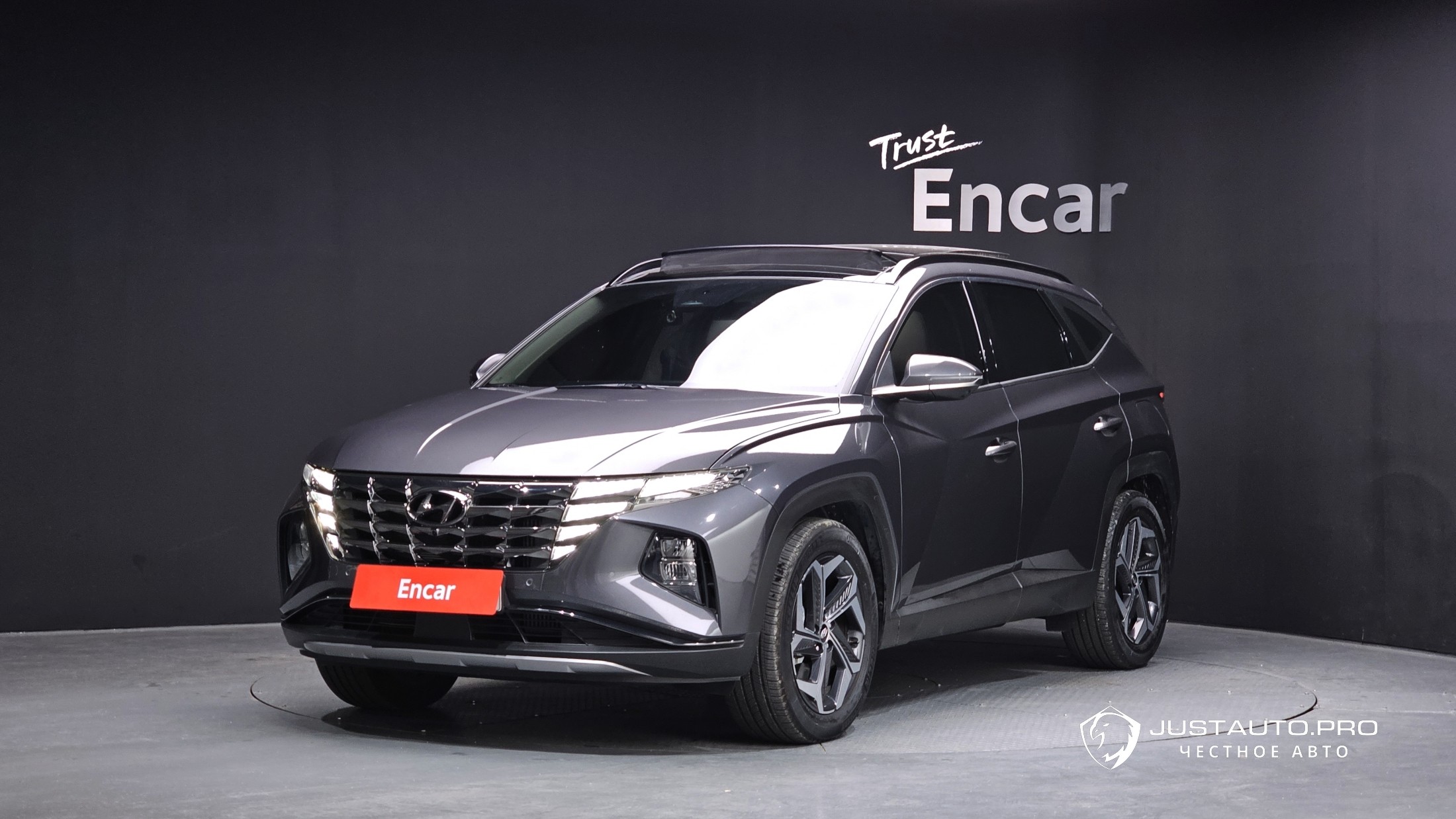 Автомобиль Hyundai Tucson