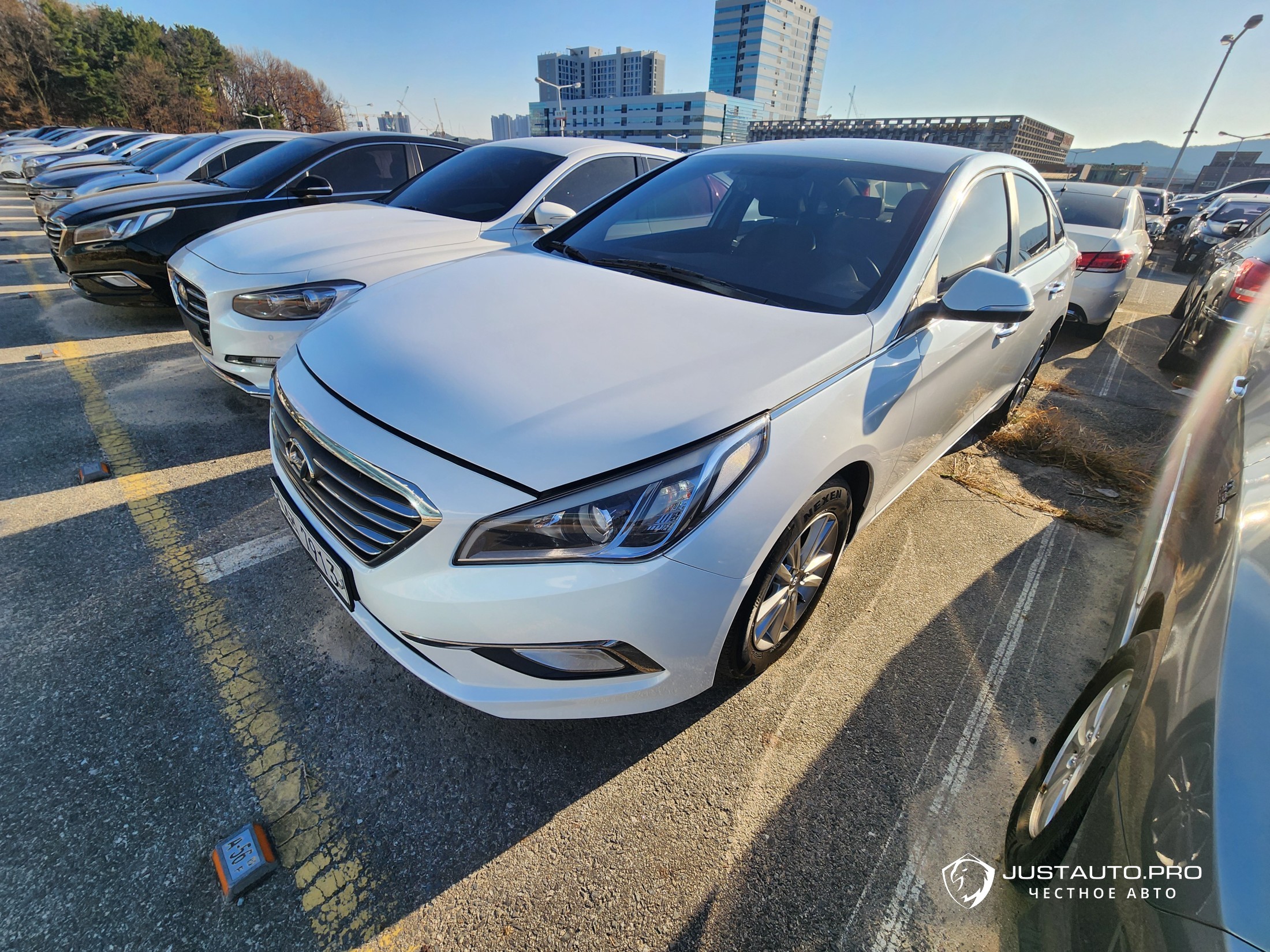 Автомобиль Hyundai Sonata