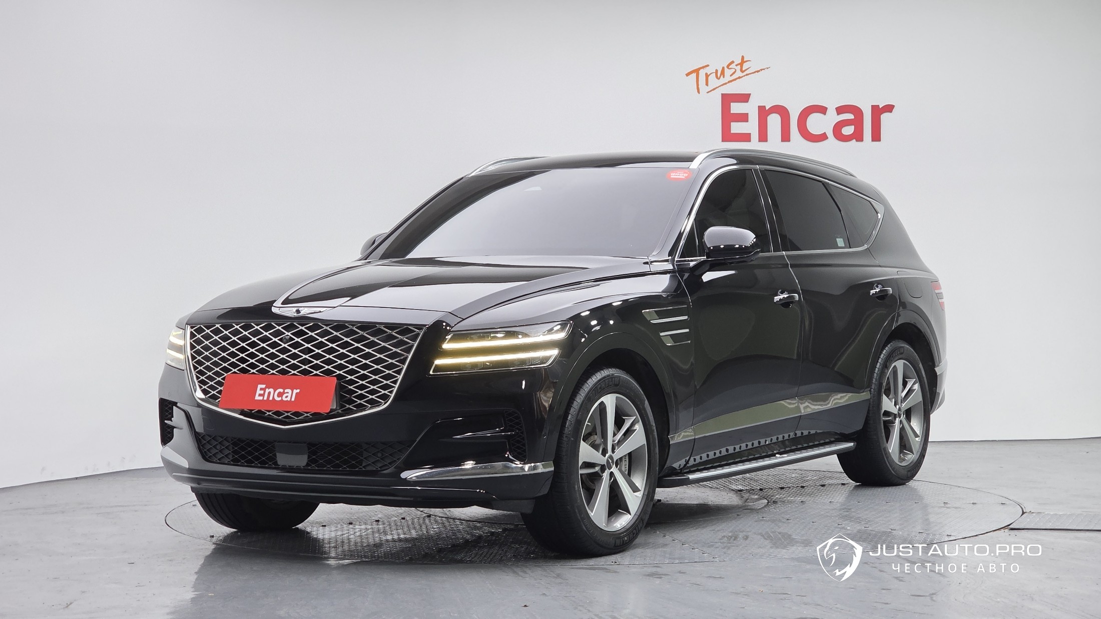 Автомобиль Genesis GV80