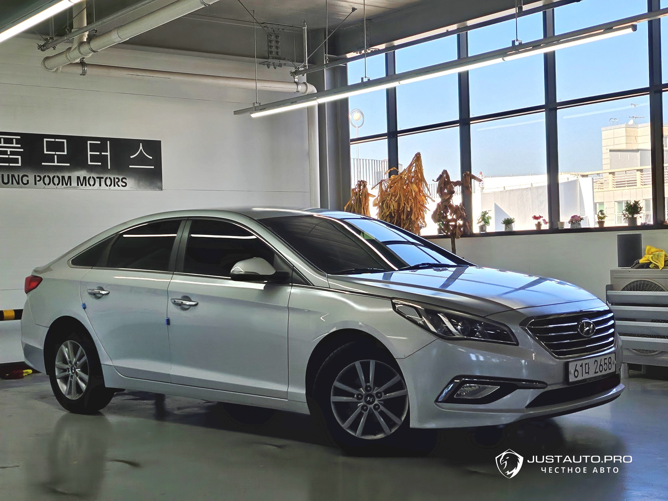 Автомобиль Hyundai Sonata