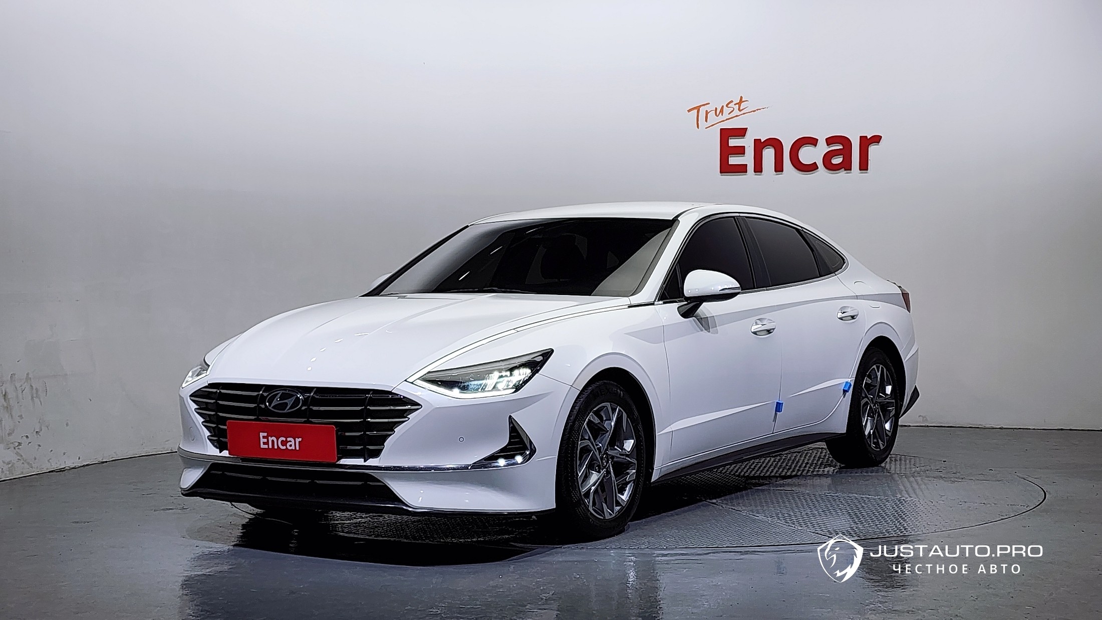 Автомобиль Hyundai Sonata