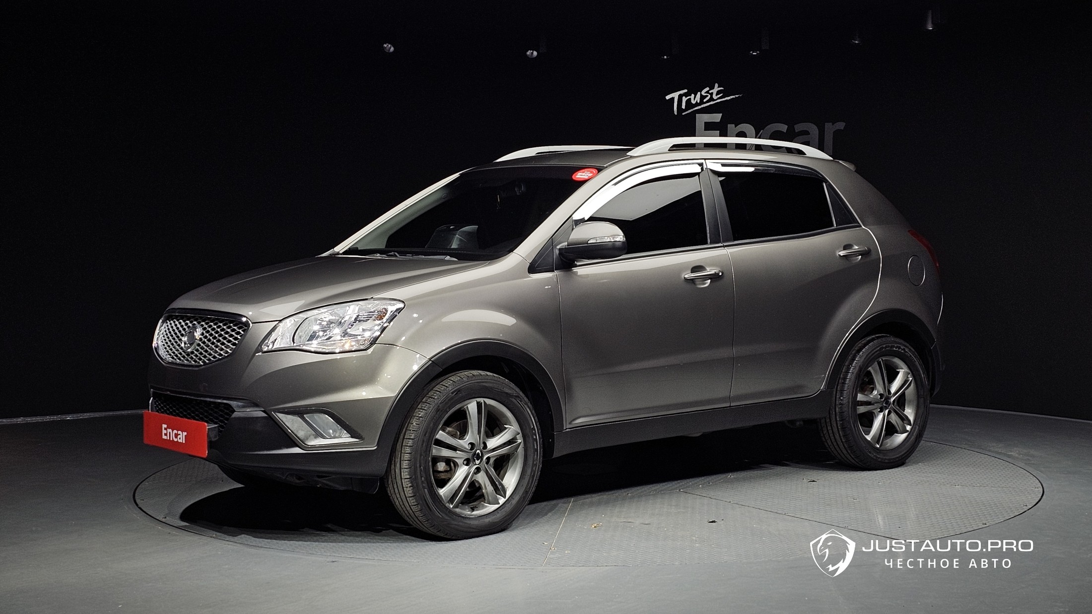 Автомобиль KG_Mobility_Ssangyong KORANDO