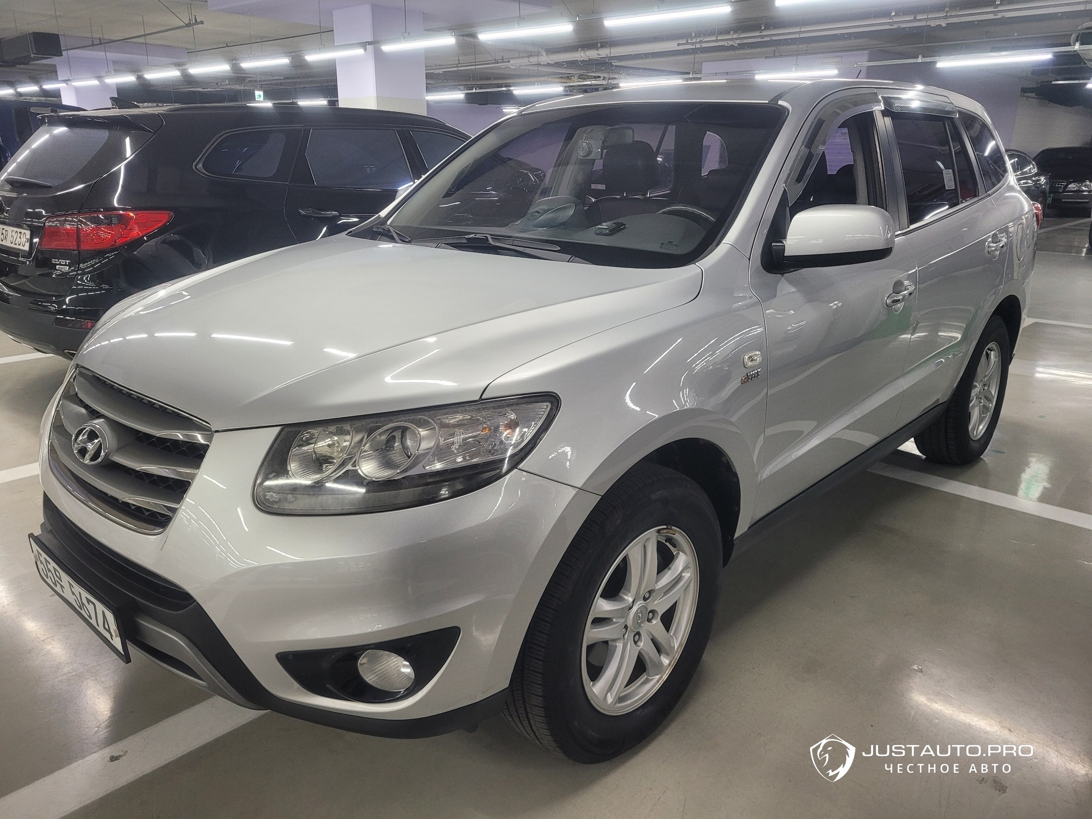Автомобиль Hyundai Santafe