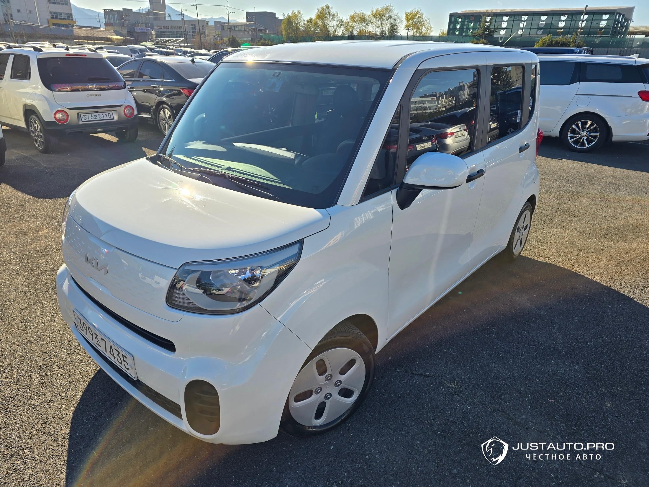 Автомобиль Kia RAY