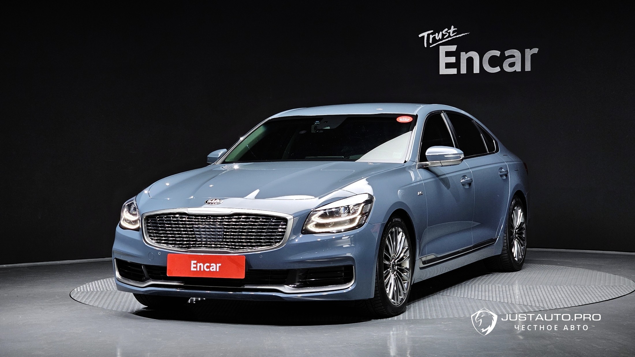 Автомобиль Kia K9