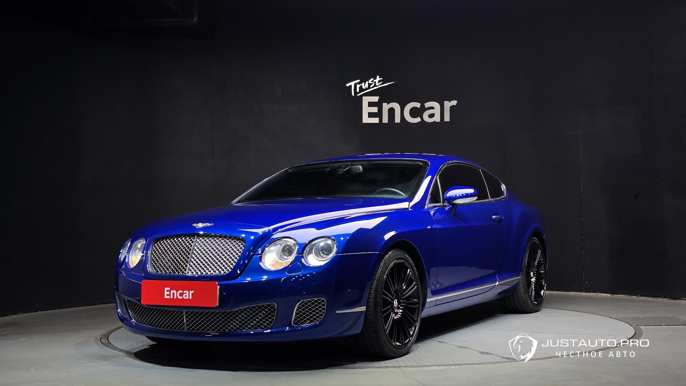 Автомобиль Bentley Continental