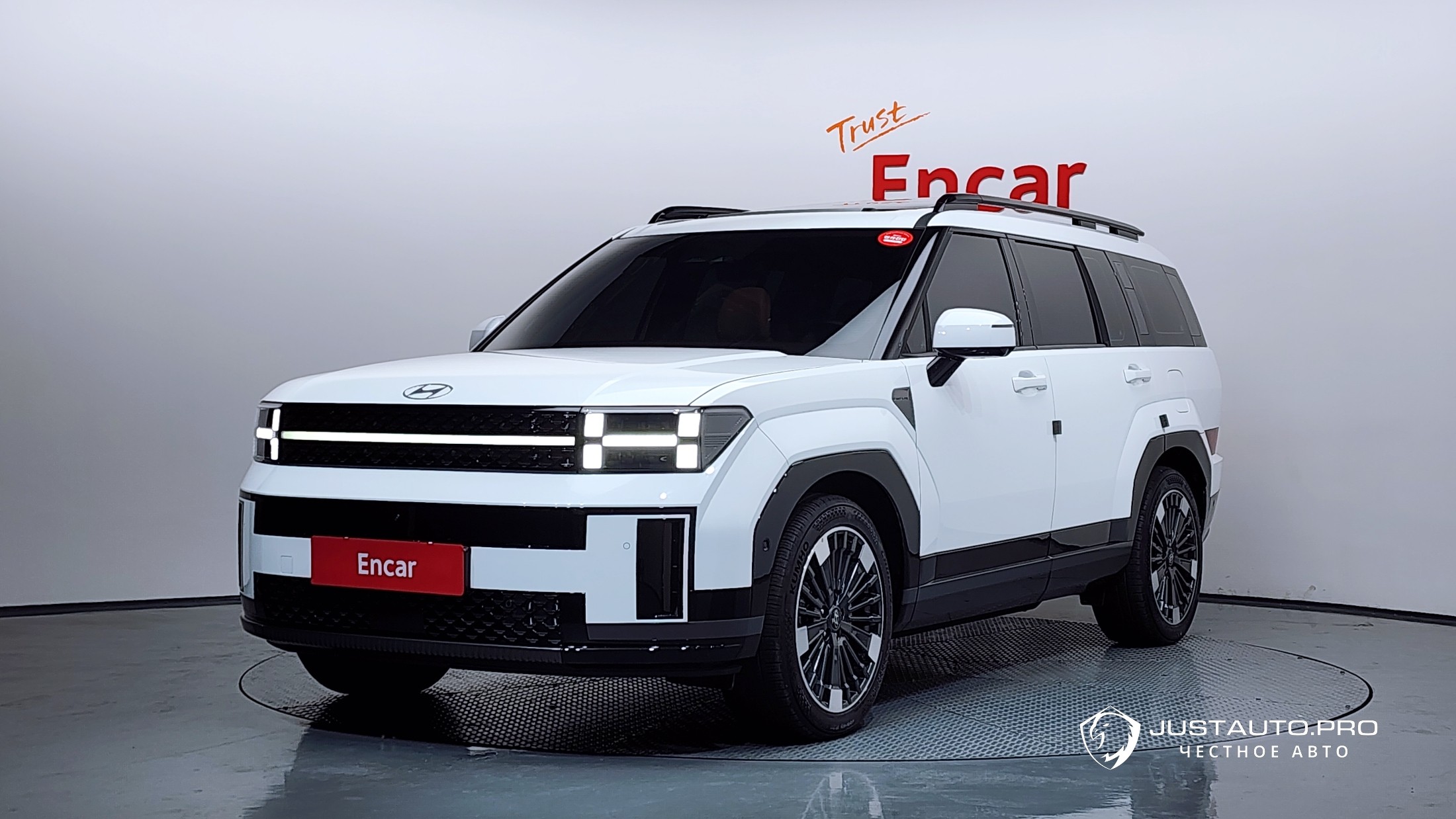 Автомобиль Hyundai Santafe