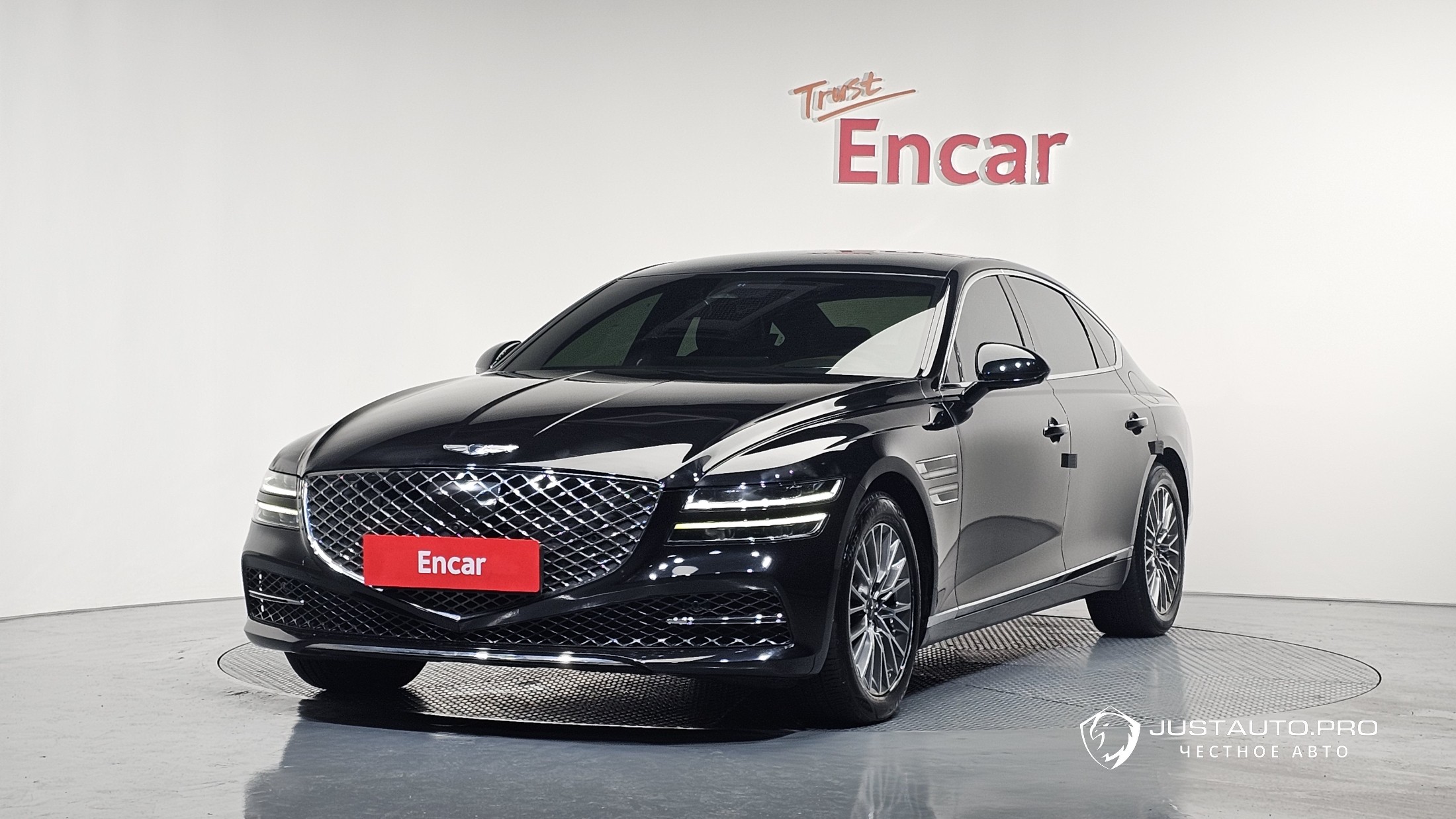 Автомобиль Genesis G80