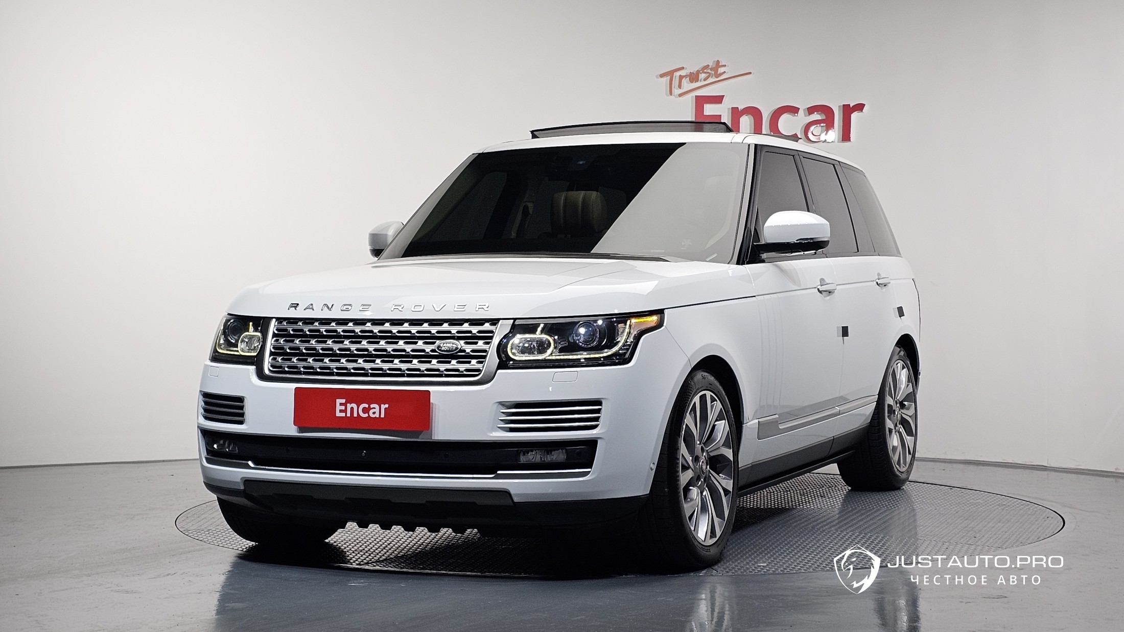 Автомобиль Land Rover Range Rover
