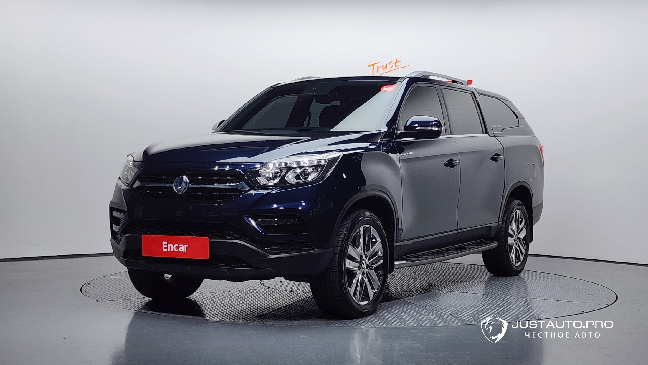 Автомобиль KG_Mobility_Ssangyong Rexton