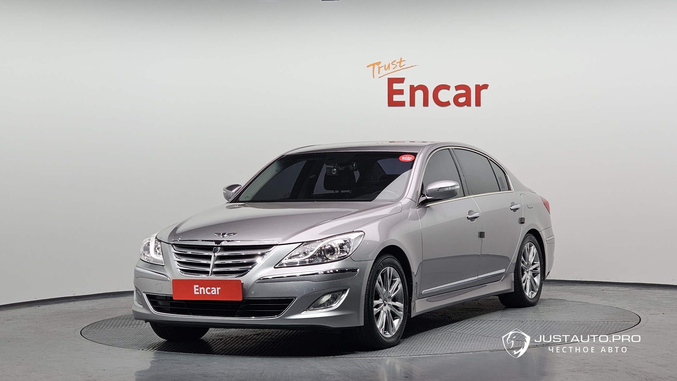 Автомобиль Hyundai Genesis