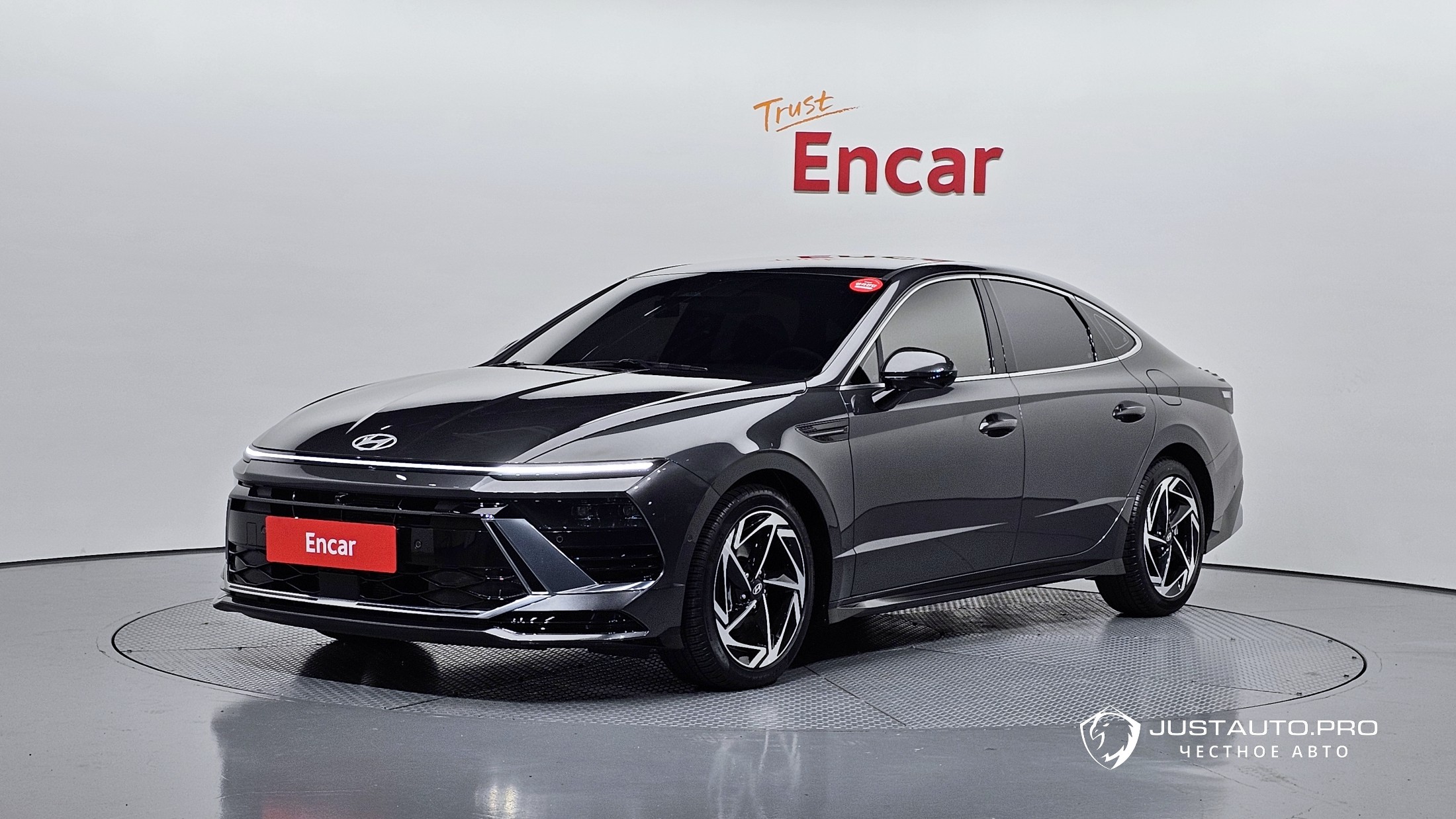 Автомобиль Hyundai Sonata