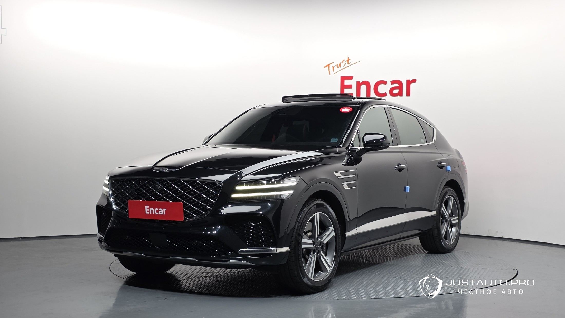 Автомобиль Genesis GV80