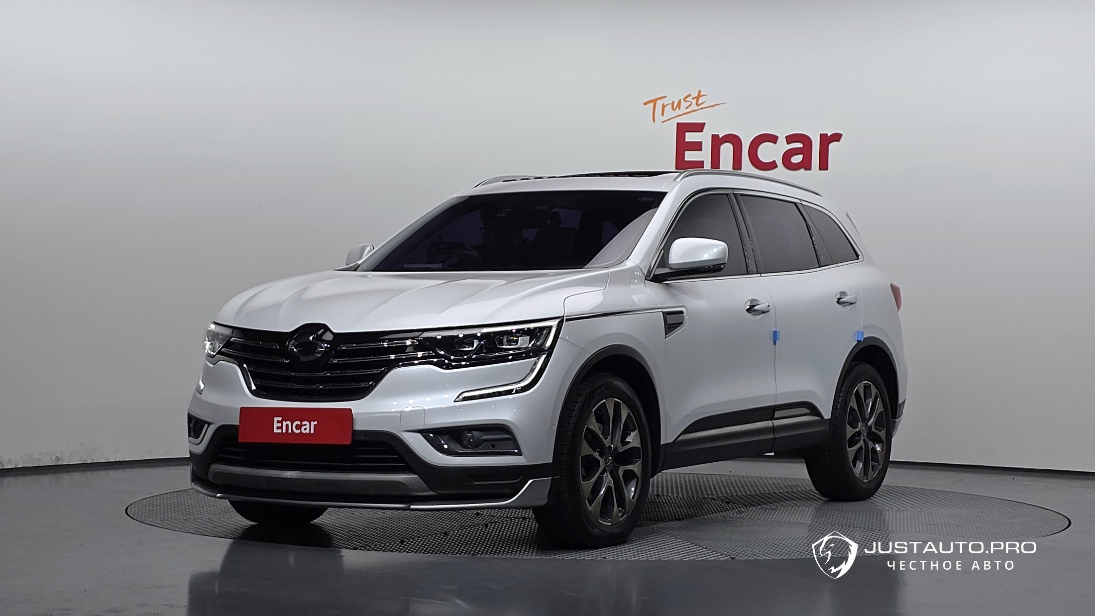 Автомобиль Renault-KoreaSamsung QM6