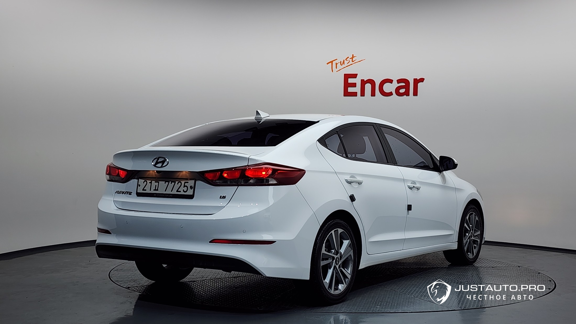 Автомобиль Hyundai AVANTE