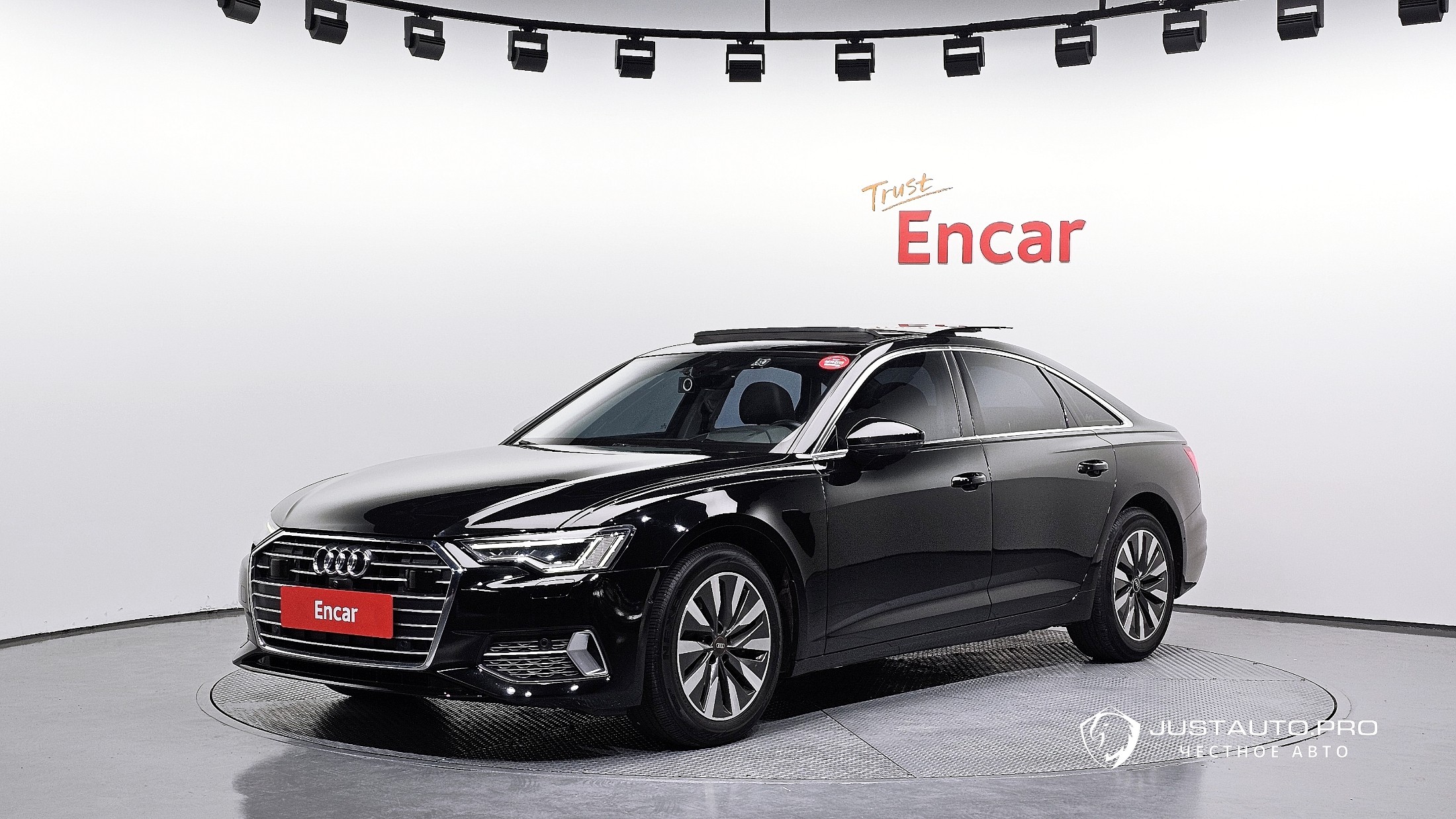 Автомобиль Audi A6