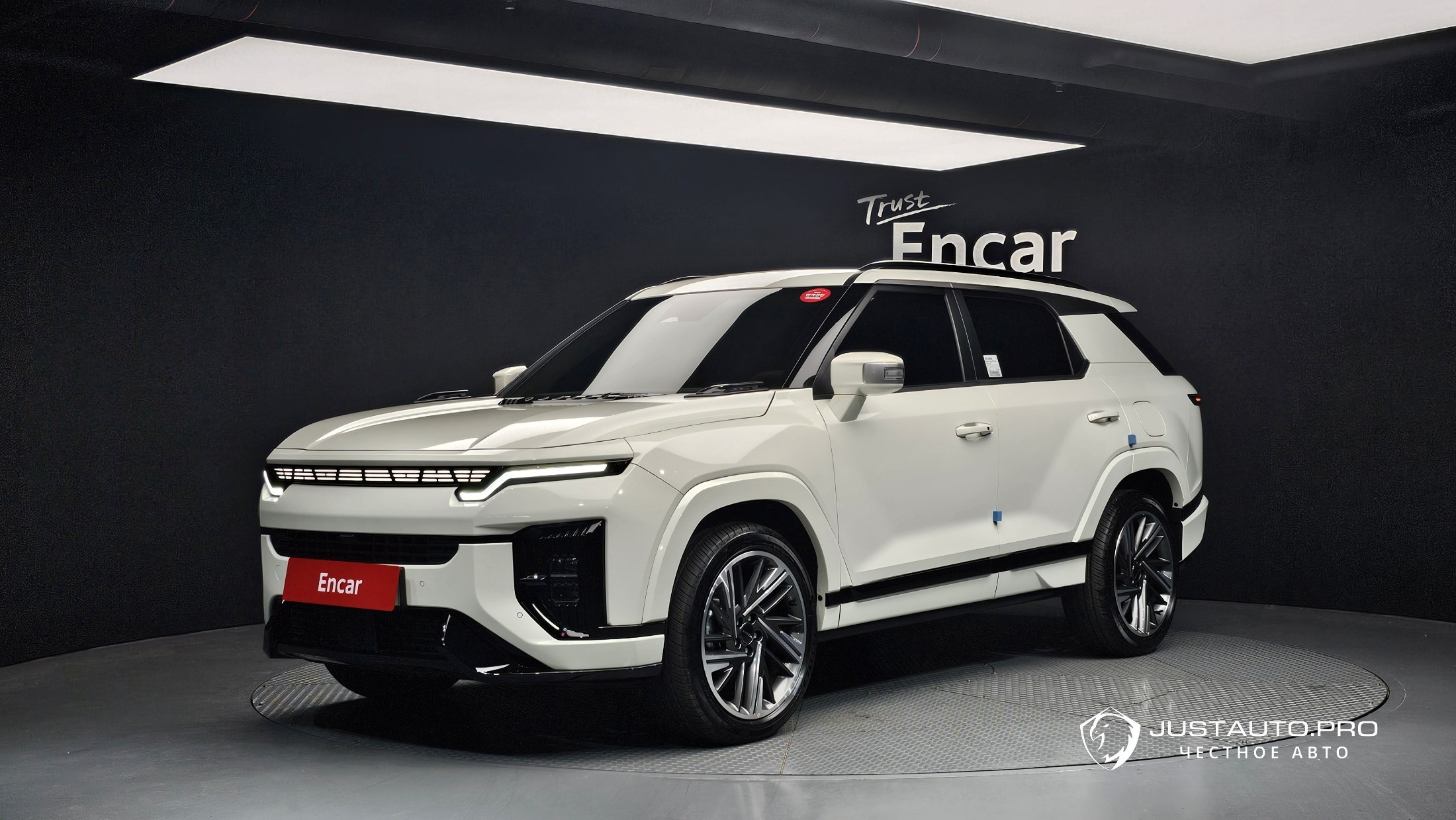 Автомобиль KG_Mobility_Ssangyong Actyon
