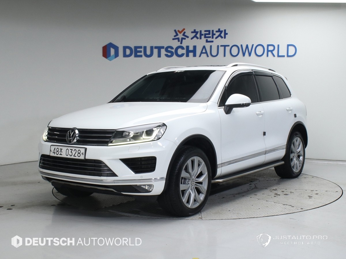Автомобиль Volkswagen Touareg