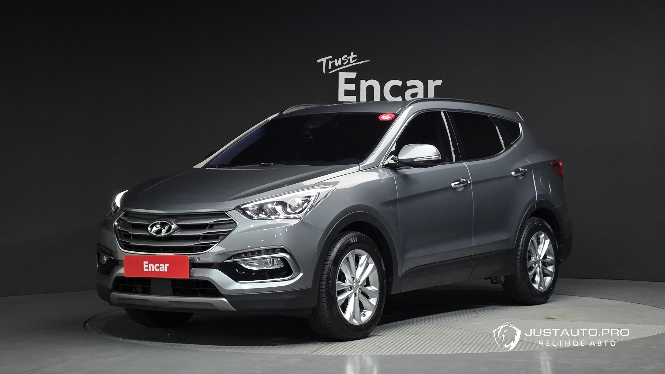 Автомобиль Hyundai Santafe
