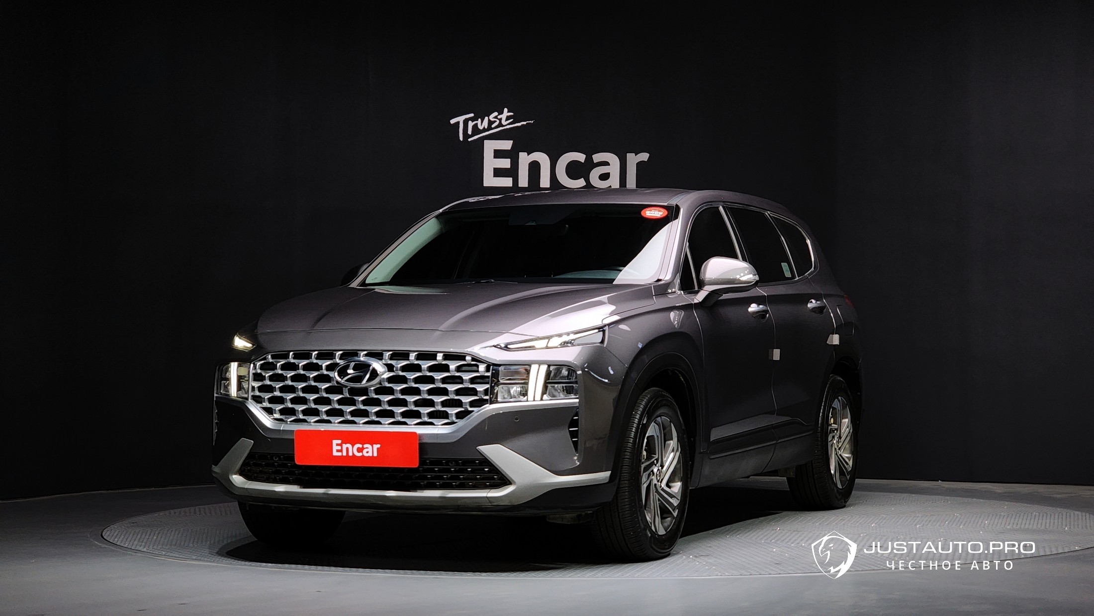 Автомобиль Hyundai Santafe