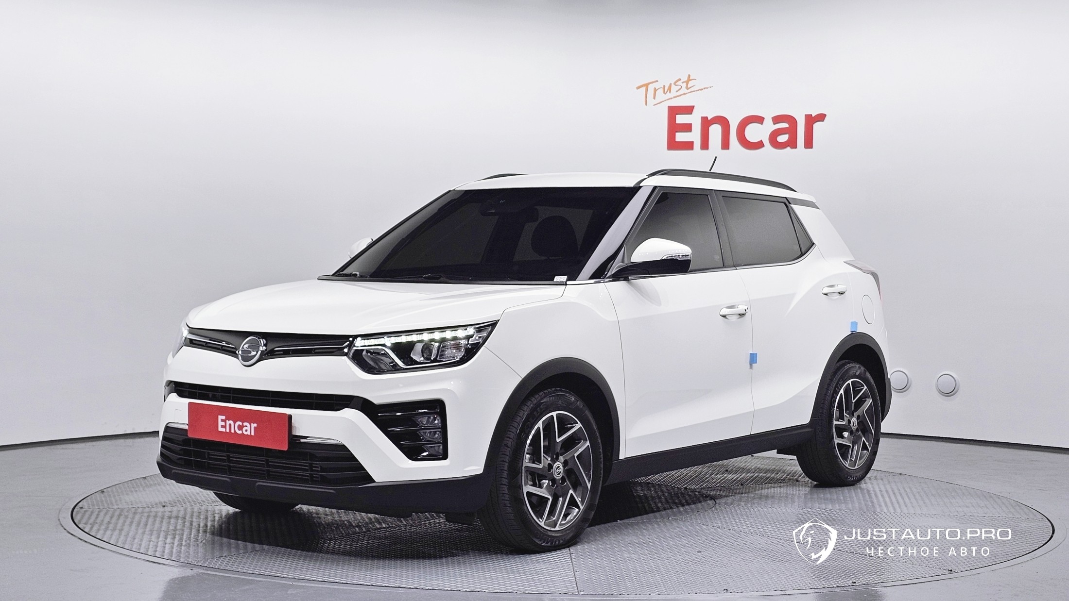 Автомобиль KG_Mobility_Ssangyong TIBOLI