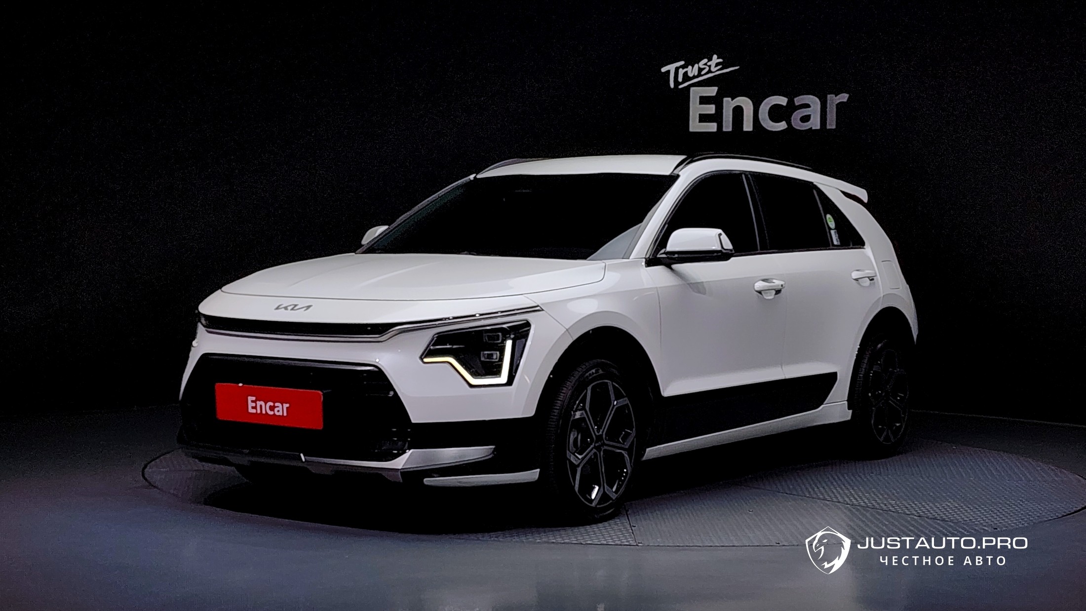 Автомобиль Kia Niro