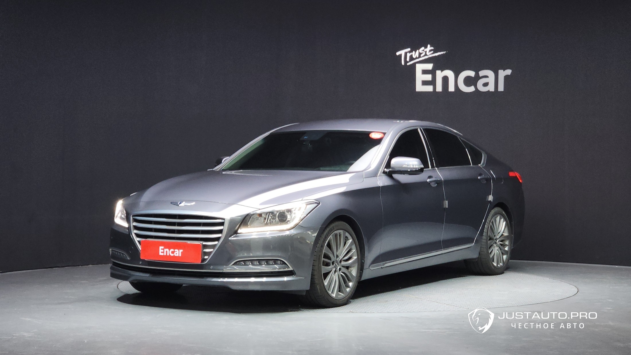 Автомобиль Hyundai Genesis