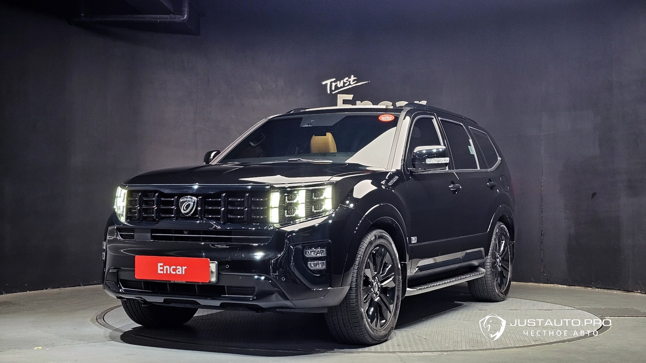 Автомобиль Kia Mohave