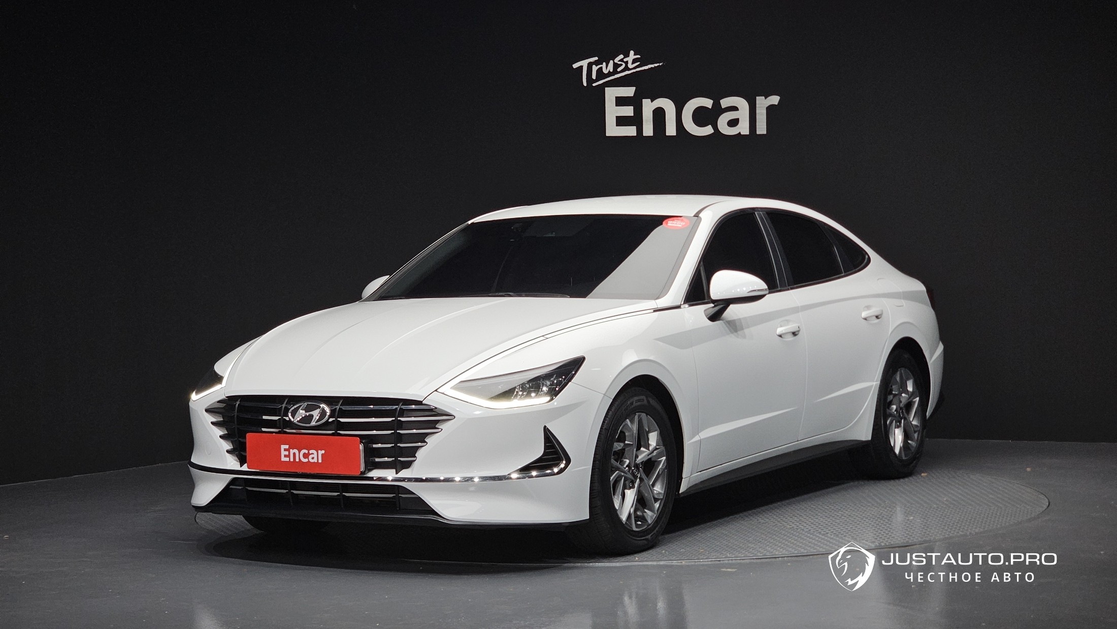 Автомобиль Hyundai Sonata