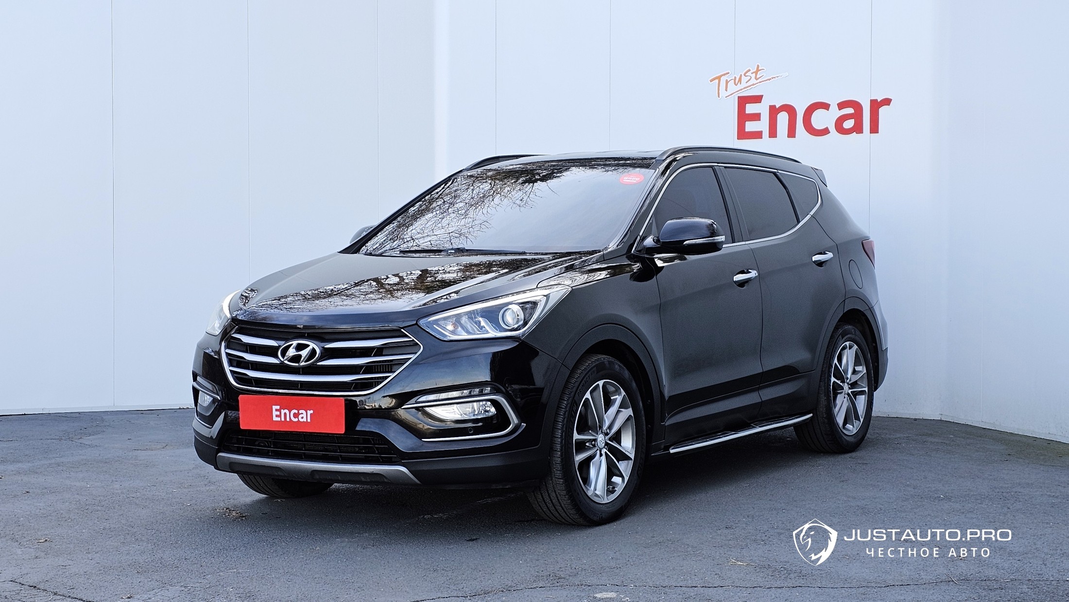 Автомобиль Hyundai Santafe