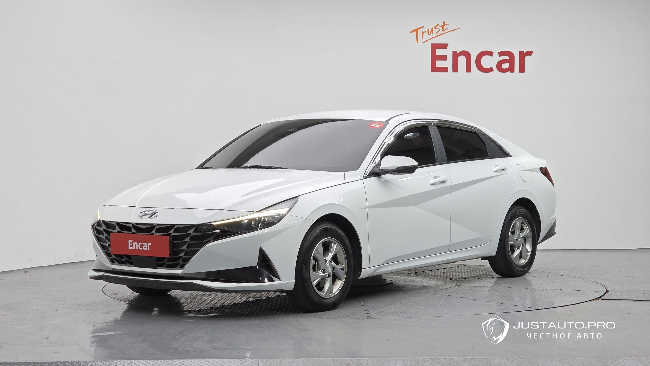 Автомобиль Hyundai AVANTE