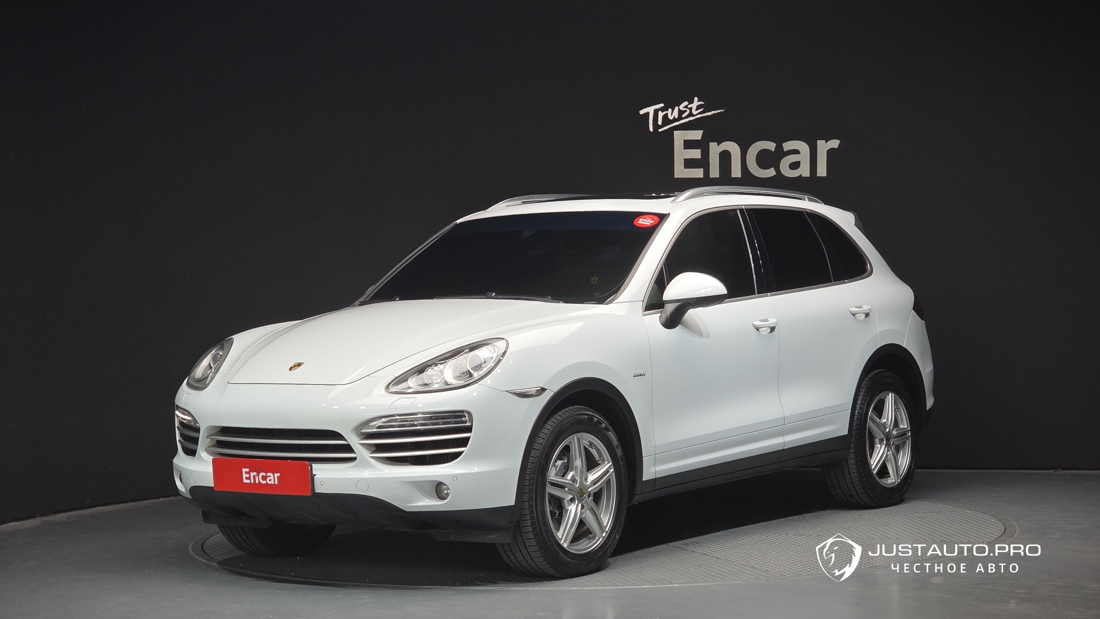 Автомобиль Porsche Cayenne