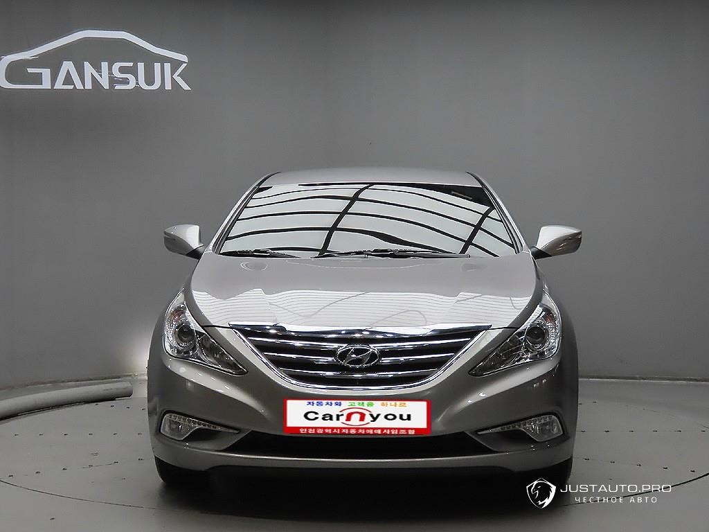 Автомобиль Hyundai Sonata