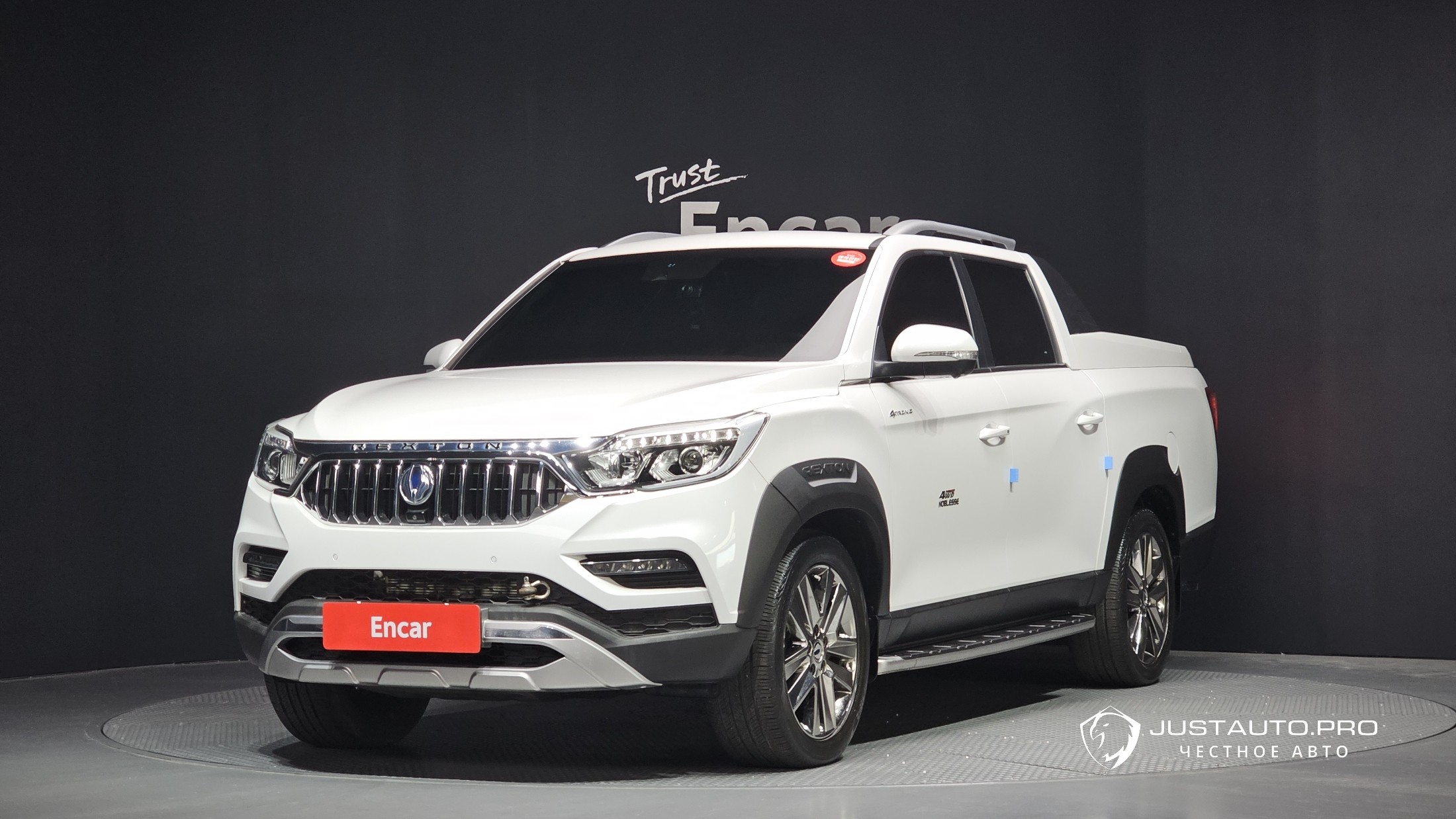 Автомобиль KG_Mobility_Ssangyong Rexton