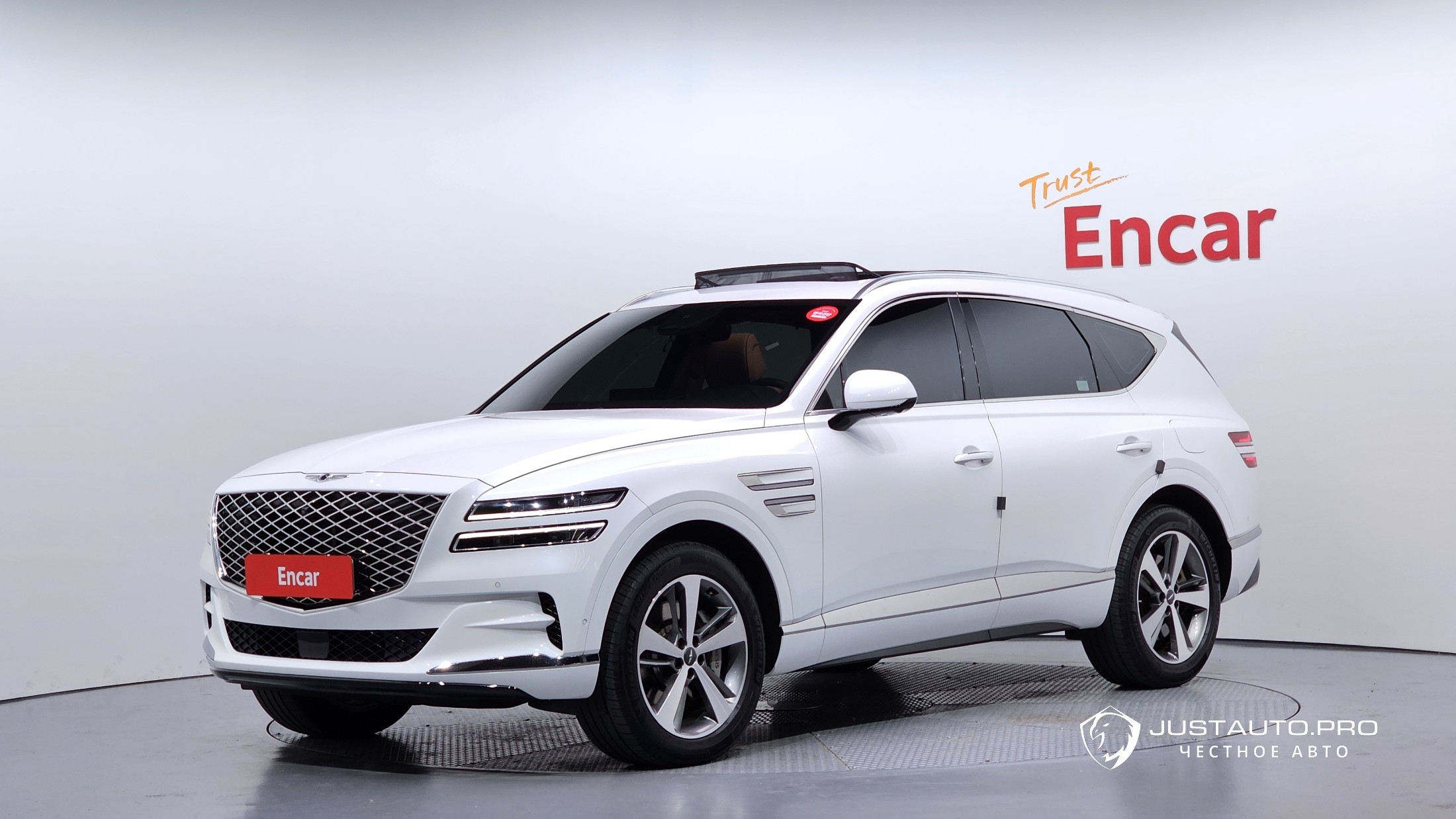 Автомобиль Genesis GV80