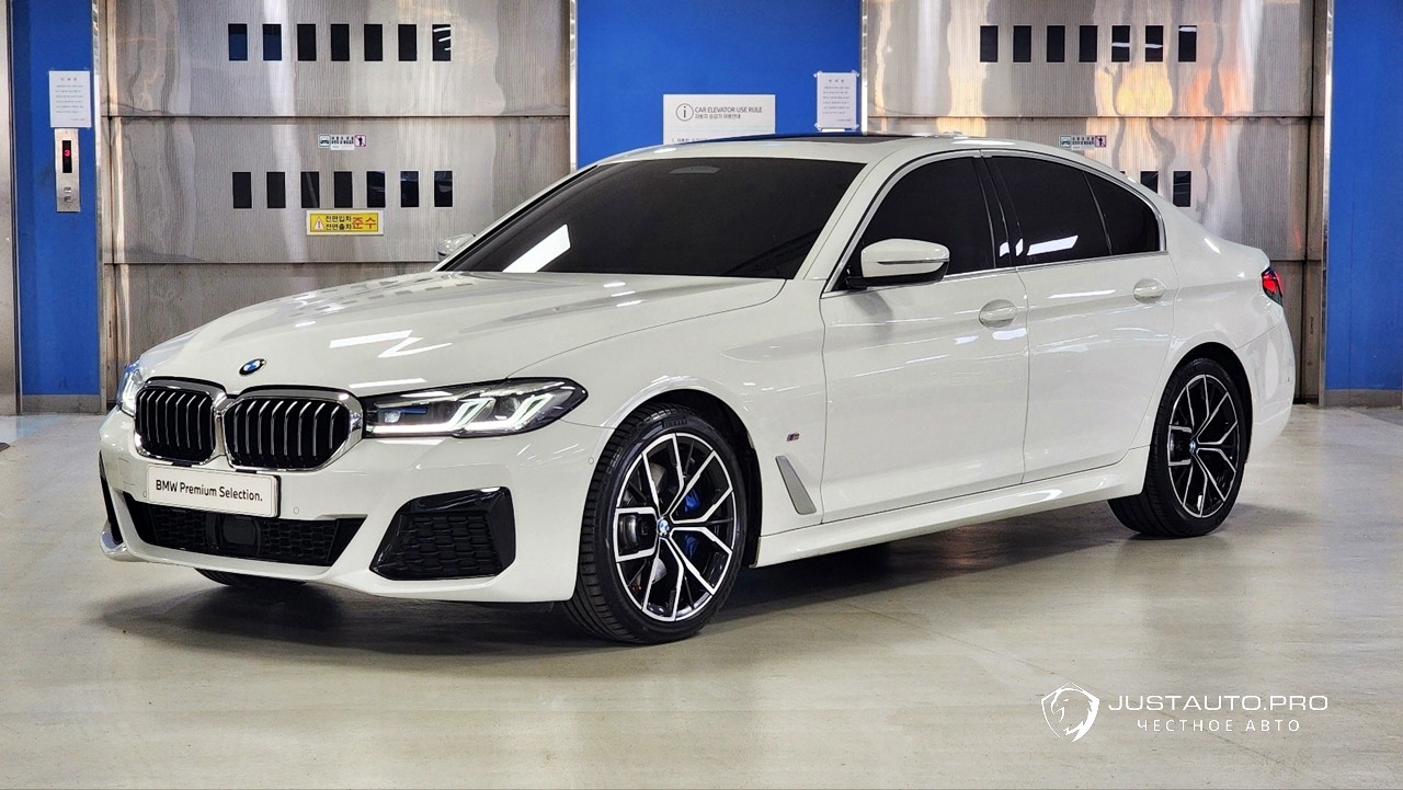 Автомобиль BMW 5-Series