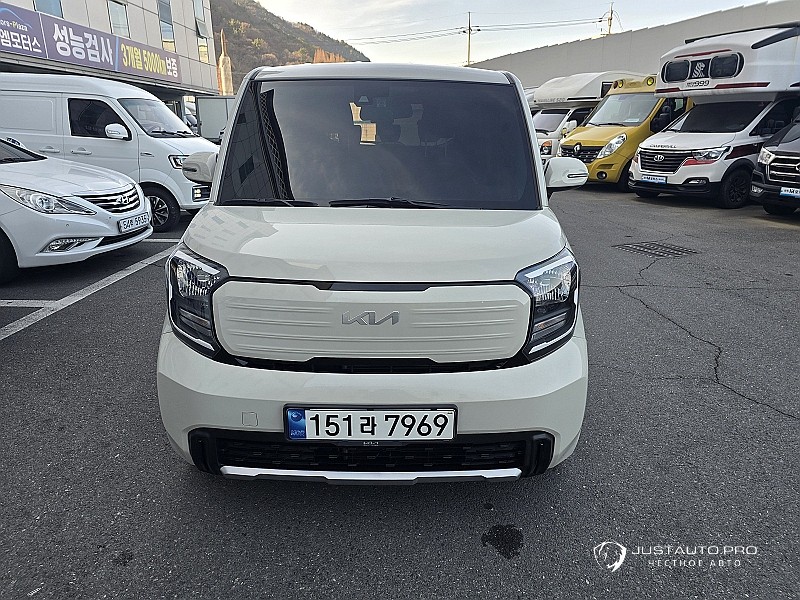 Автомобиль Kia RAY