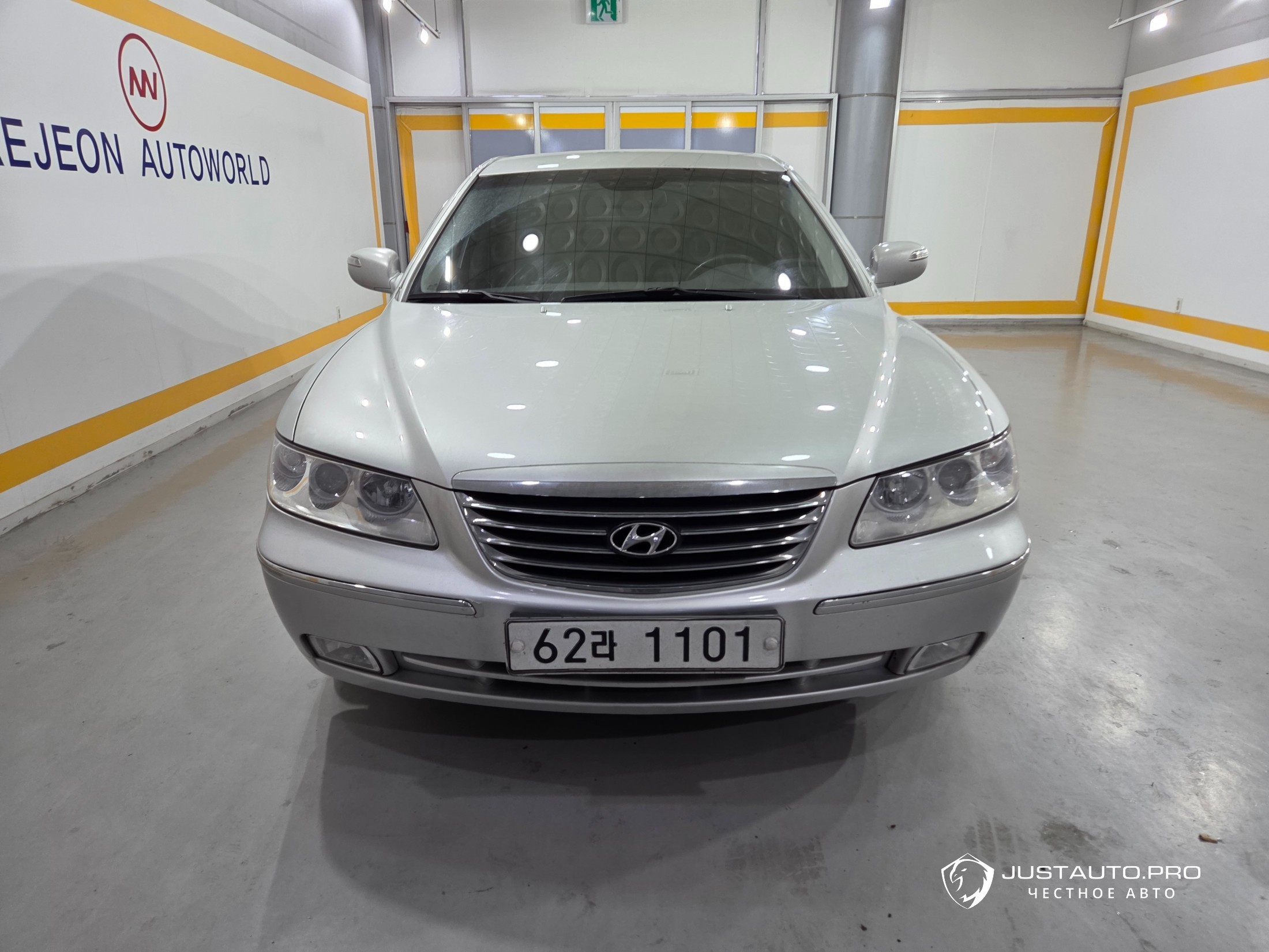 Автомобиль Hyundai Grandeur